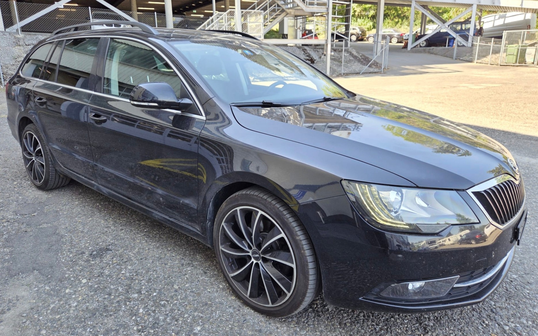 PEUGEOT 508 SW 2.2 HDI GT Automatic-image-7