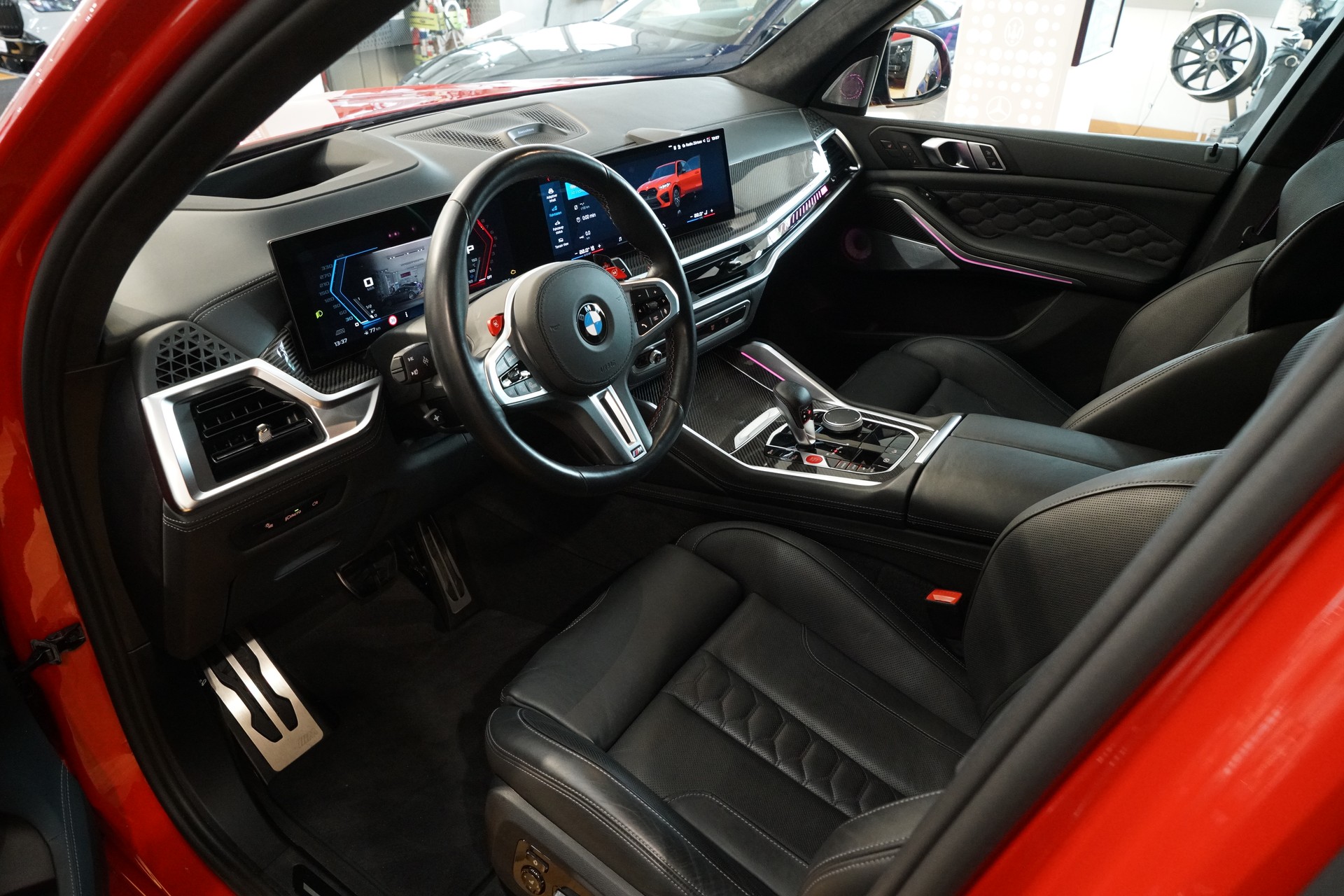 BMW X5M Competition Toronto Rot-image-14