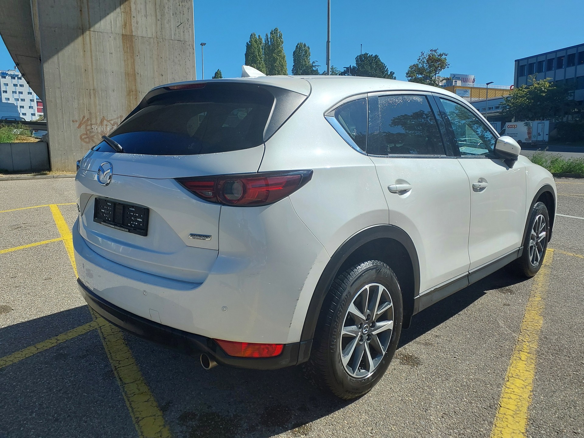 MAZDA CX-5 SKYACTIV-G 194 Revolution AWD Automat-image-6