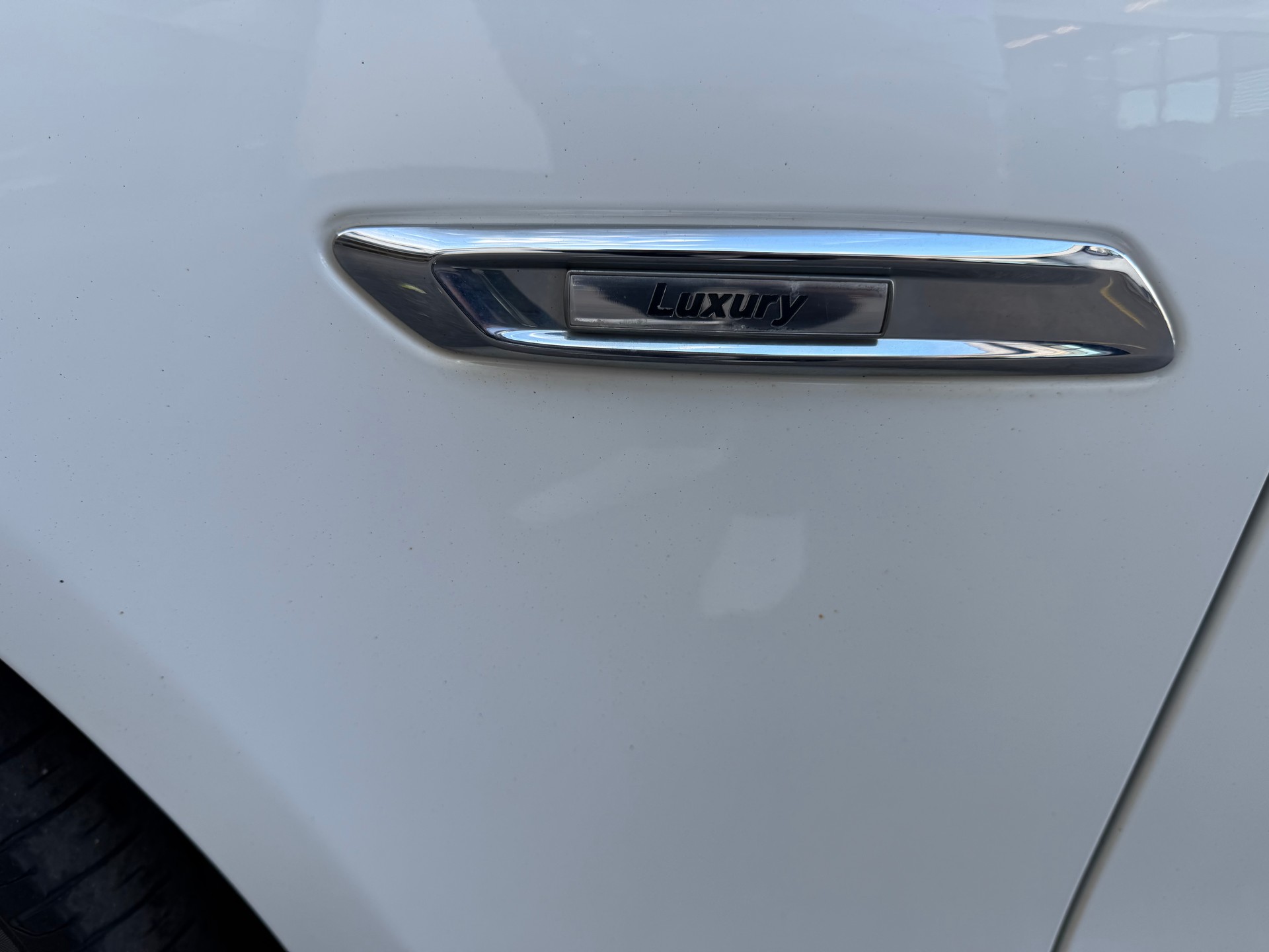BMW 530d xDrive Luxury Line Steptronic-image-8