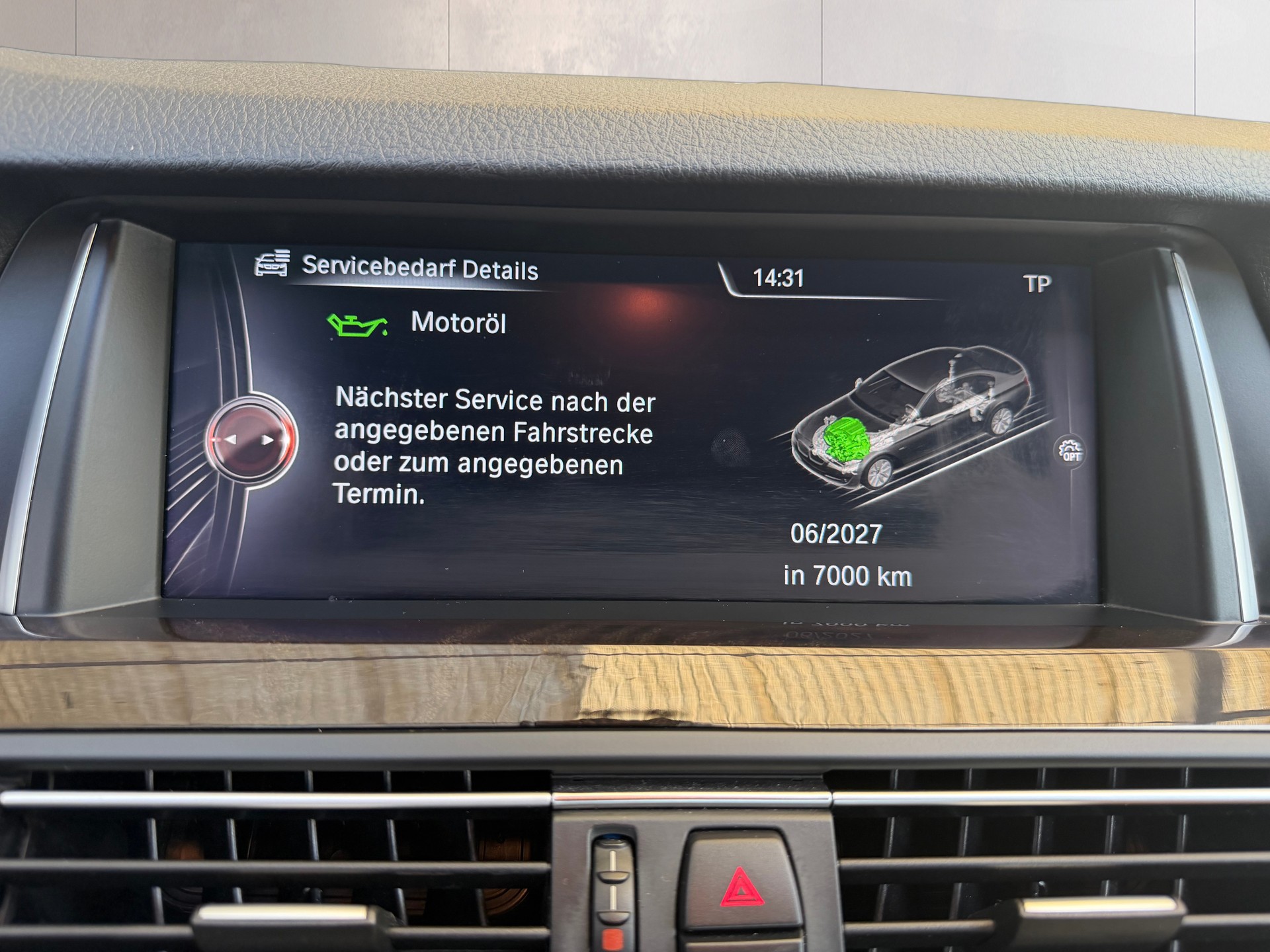 BMW 530d xDrive Luxury Line Steptronic-image-26