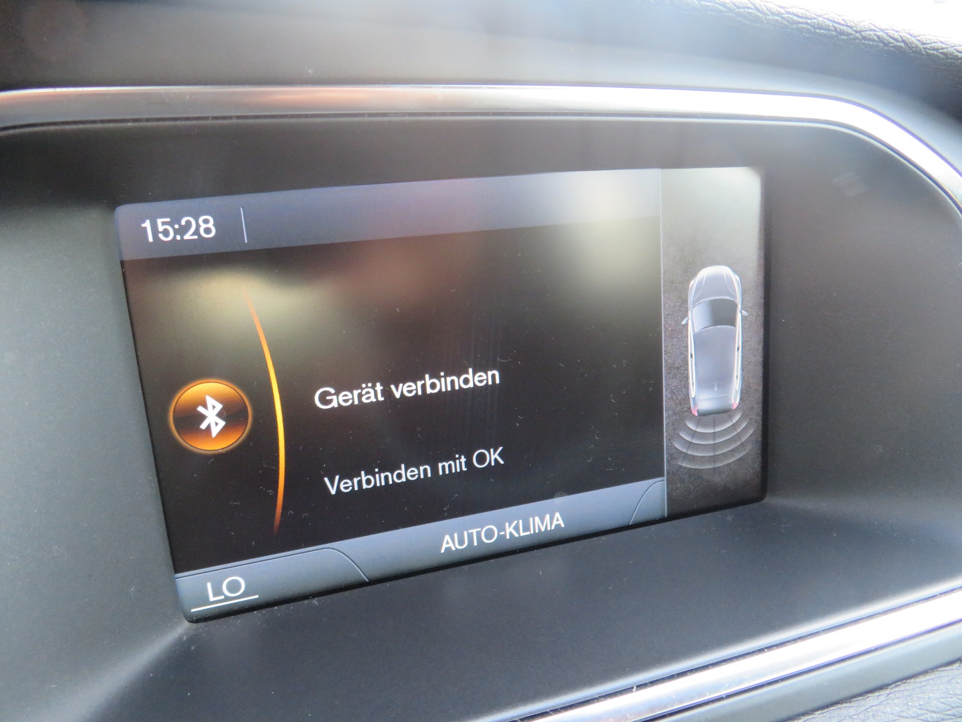 VOLVO V40 D3 Geartronic-image-6