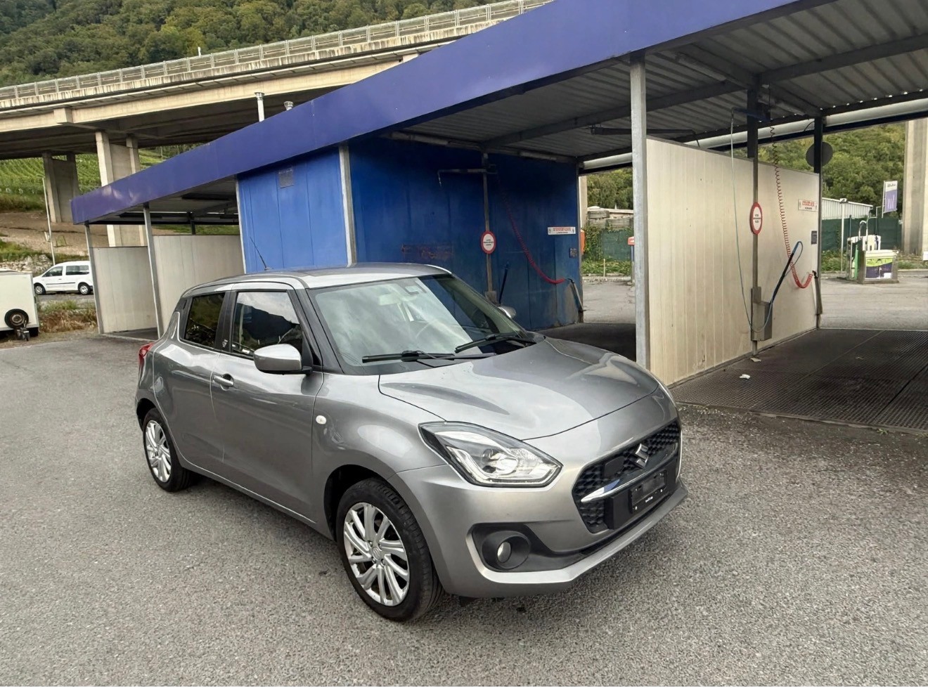 SUZUKI Swift 1.2i Piz Sulai Allgrip 4x4 Hybrid-image-2