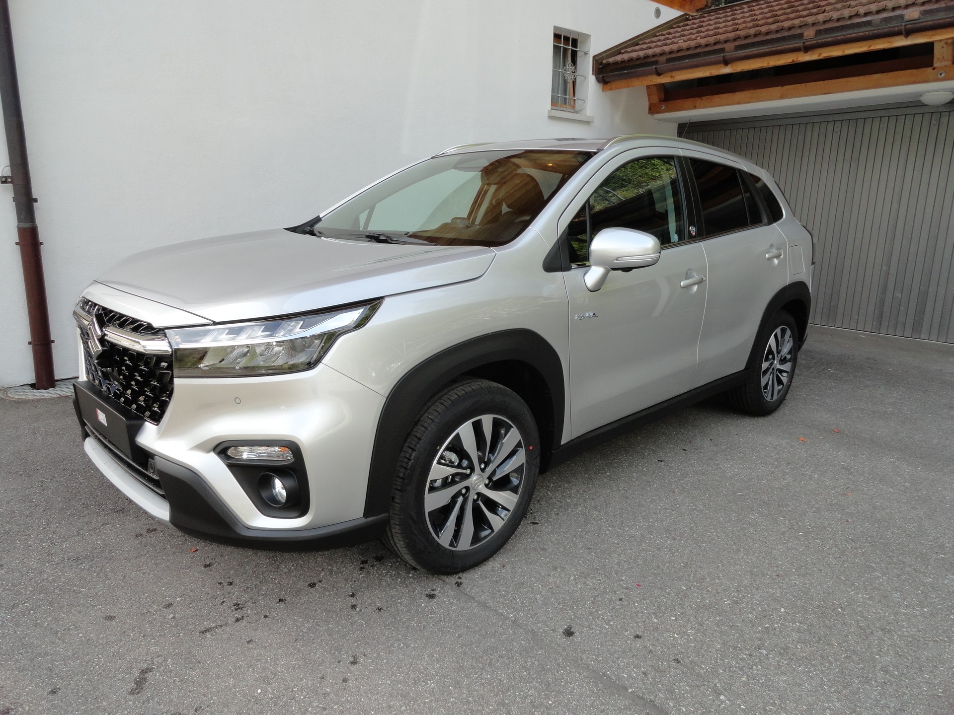 SUZUKI S-Cross 1.4 16V Piz Sulai Top MHD 4WD Automatic-image-0