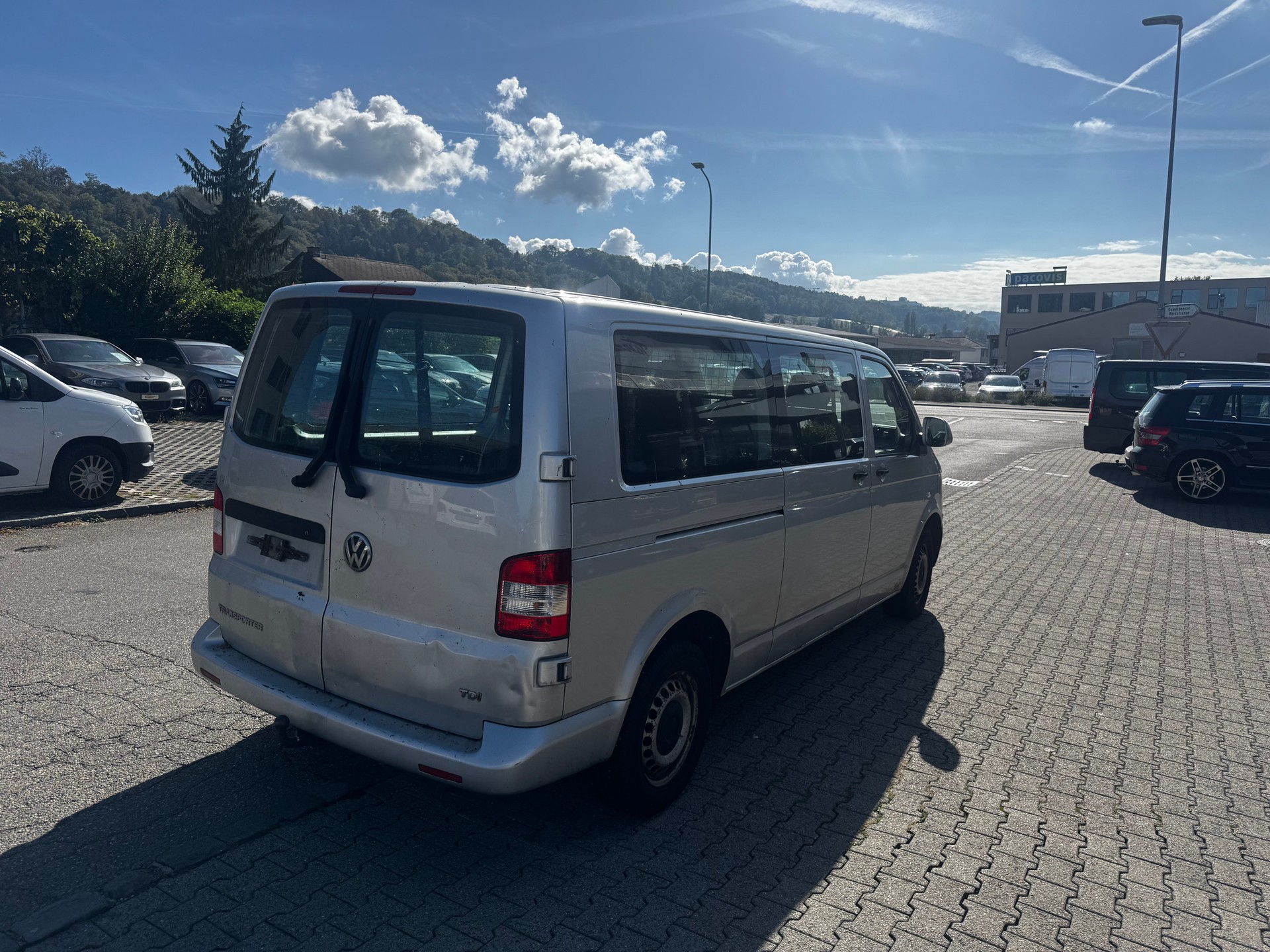 VW T5 2.0 TDI BMT DSG-image-2