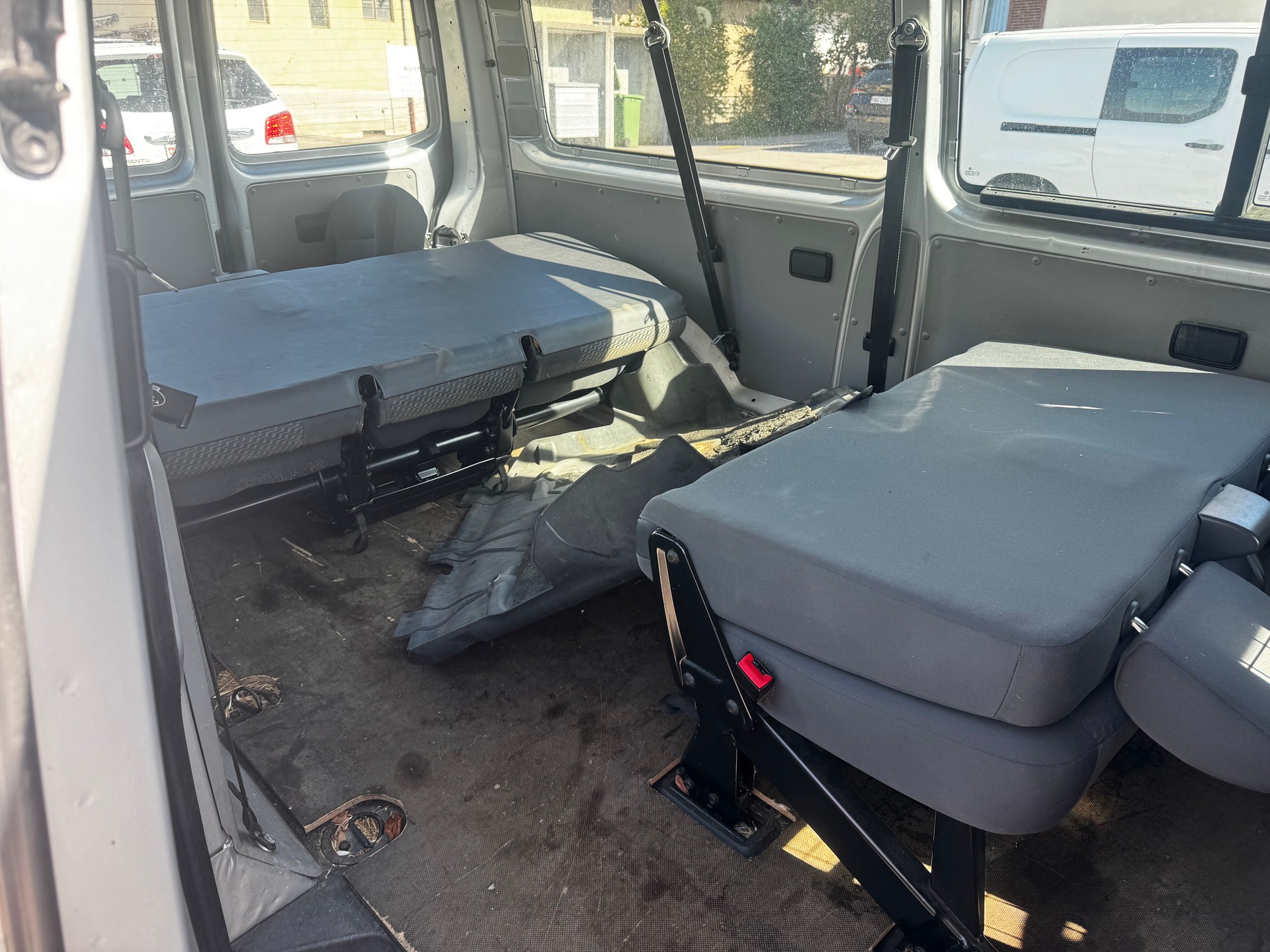 VW T5 2.0 TDI BMT DSG-image-5
