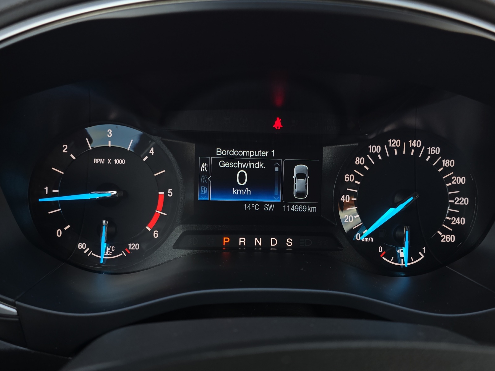 FORD Mondeo 2.0 TDCi Trend PowerShift-image-18