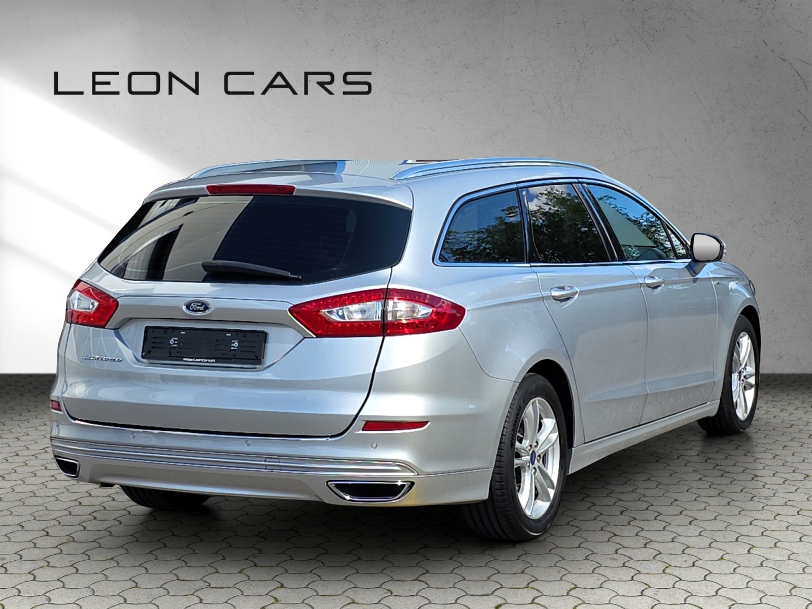 FORD Mondeo 2.0 TDCi Trend PowerShift-image-4