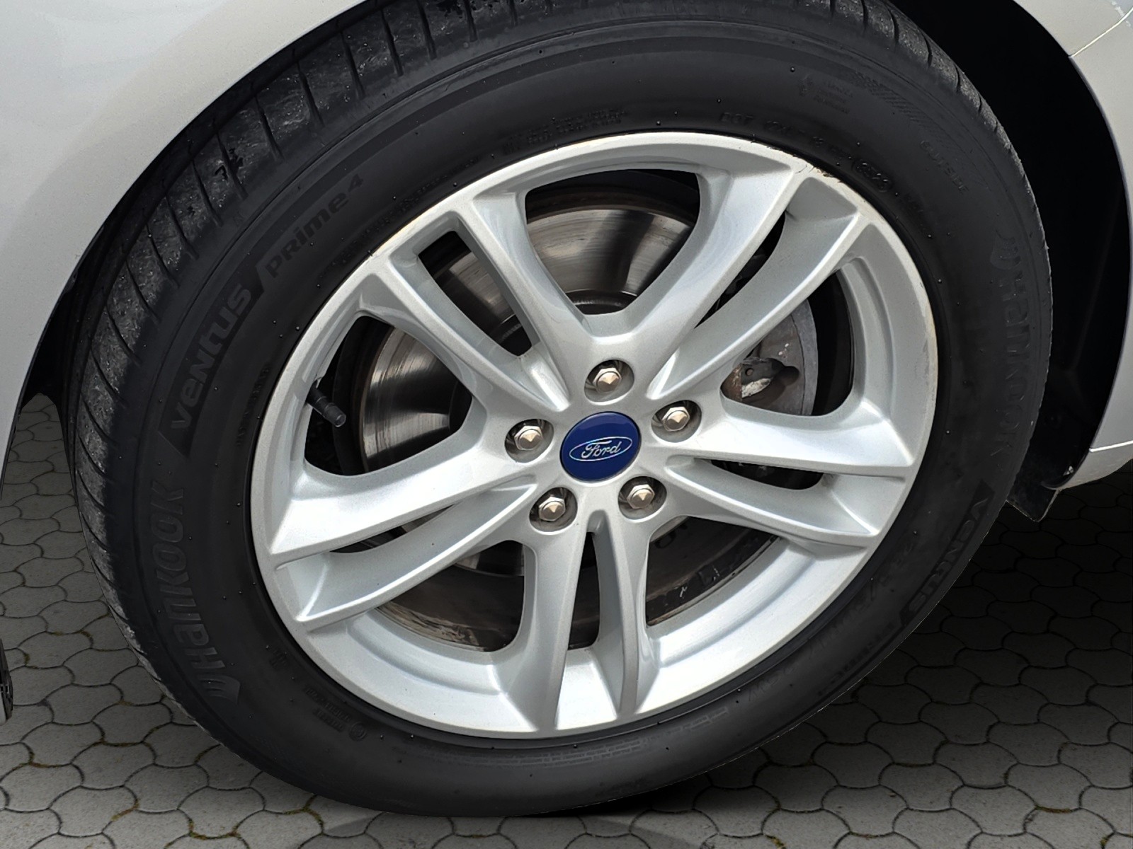 FORD Mondeo 2.0 TDCi Trend PowerShift-image-8