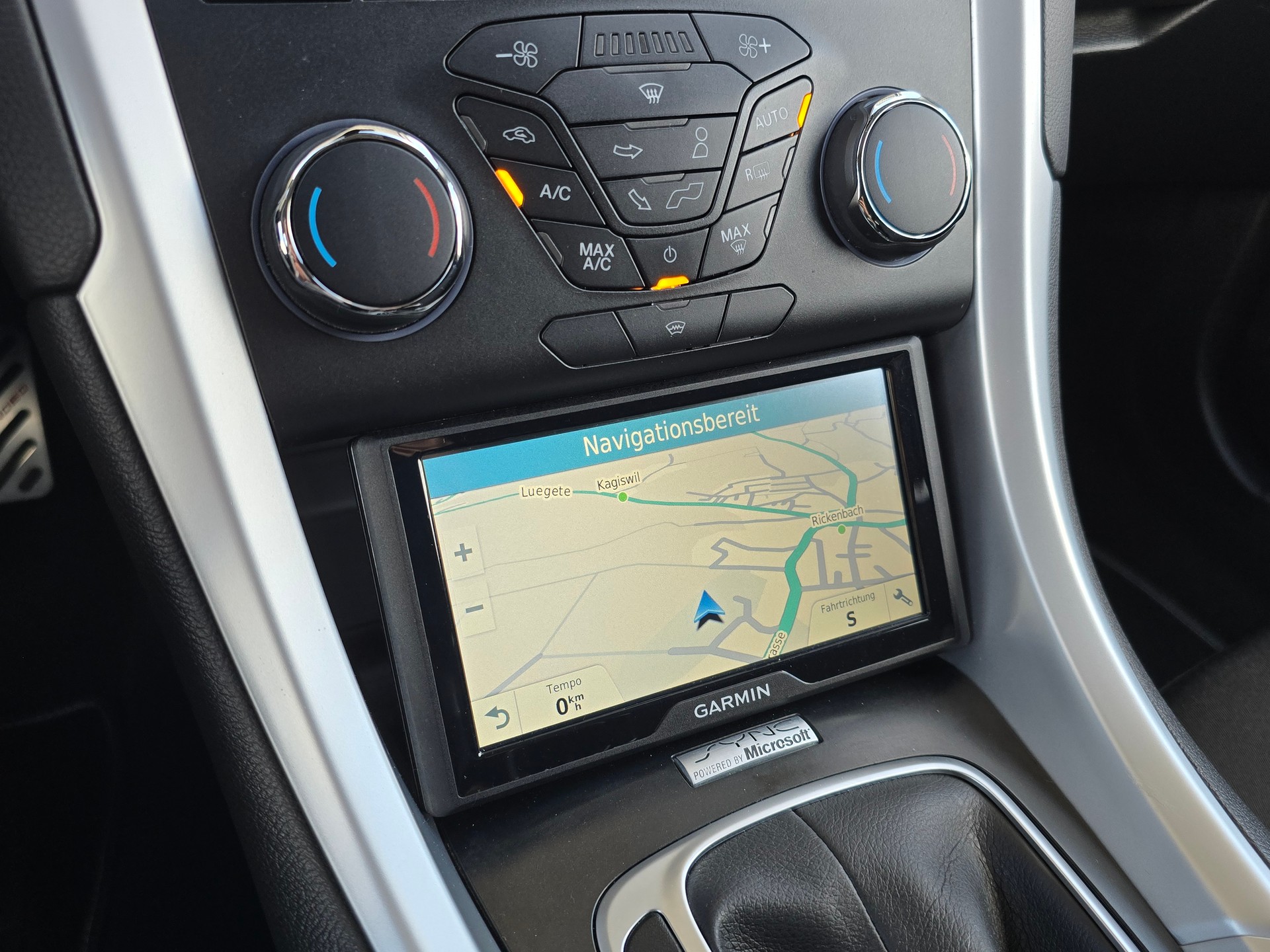 FORD Mondeo 2.0 TDCi Trend PowerShift-image-20
