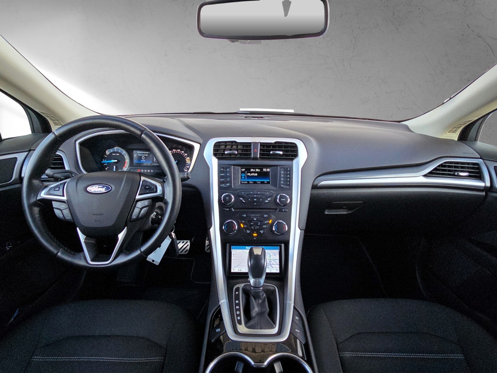 FORD Mondeo 2.0 TDCi Trend PowerShift-image-11