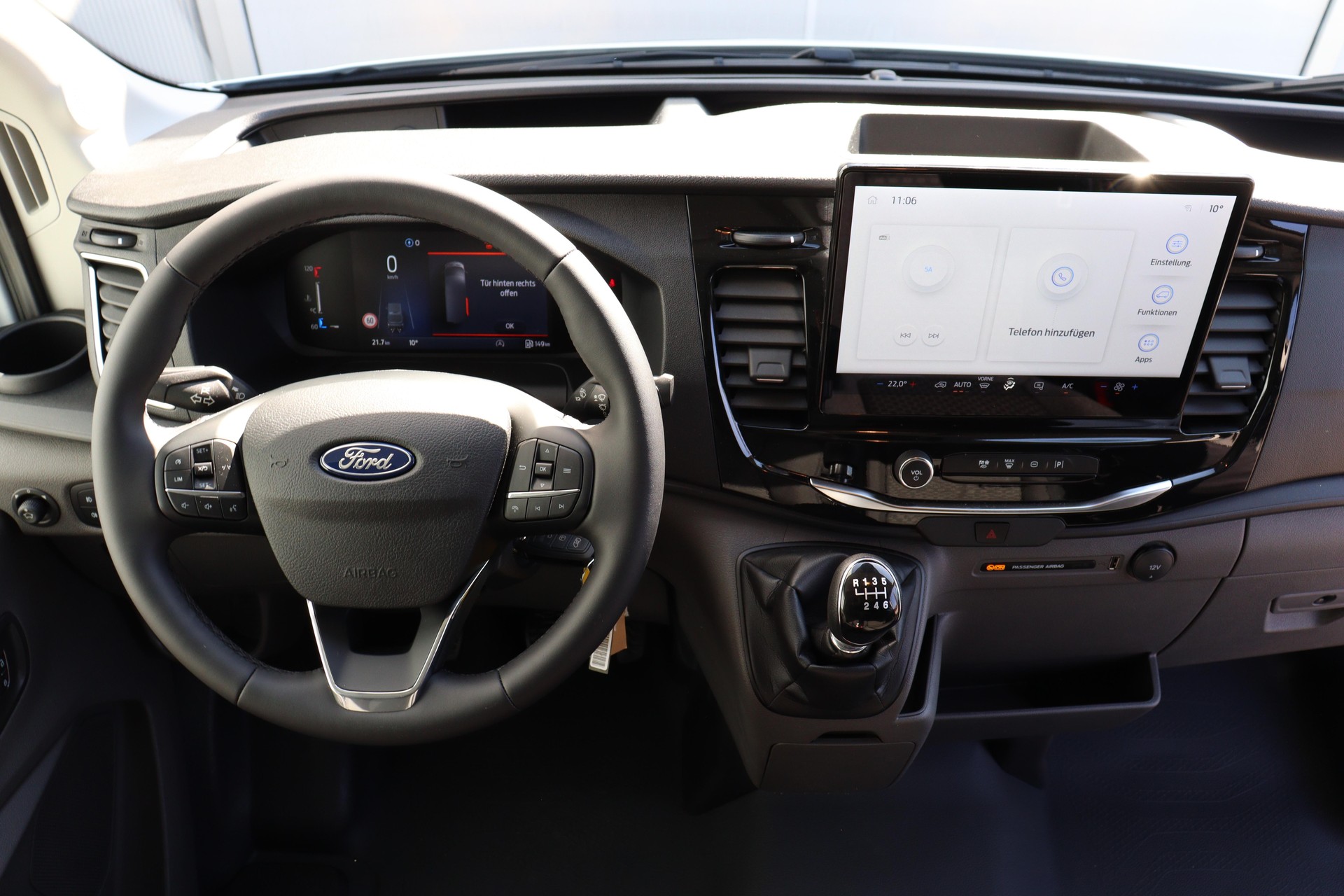 FORD Transit Van 350 L3H2 2.0 EcoBlue 130 Trend-image-4