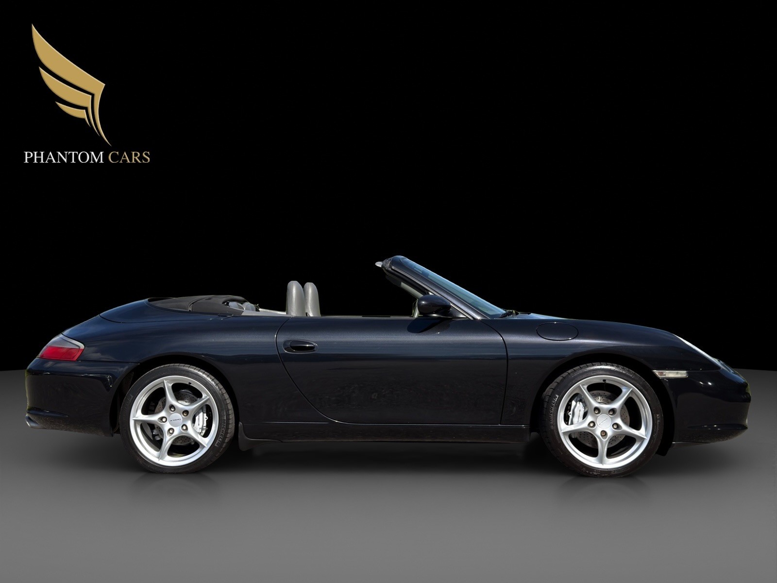 PORSCHE 911 Carrera 4 Cabrio-image-0