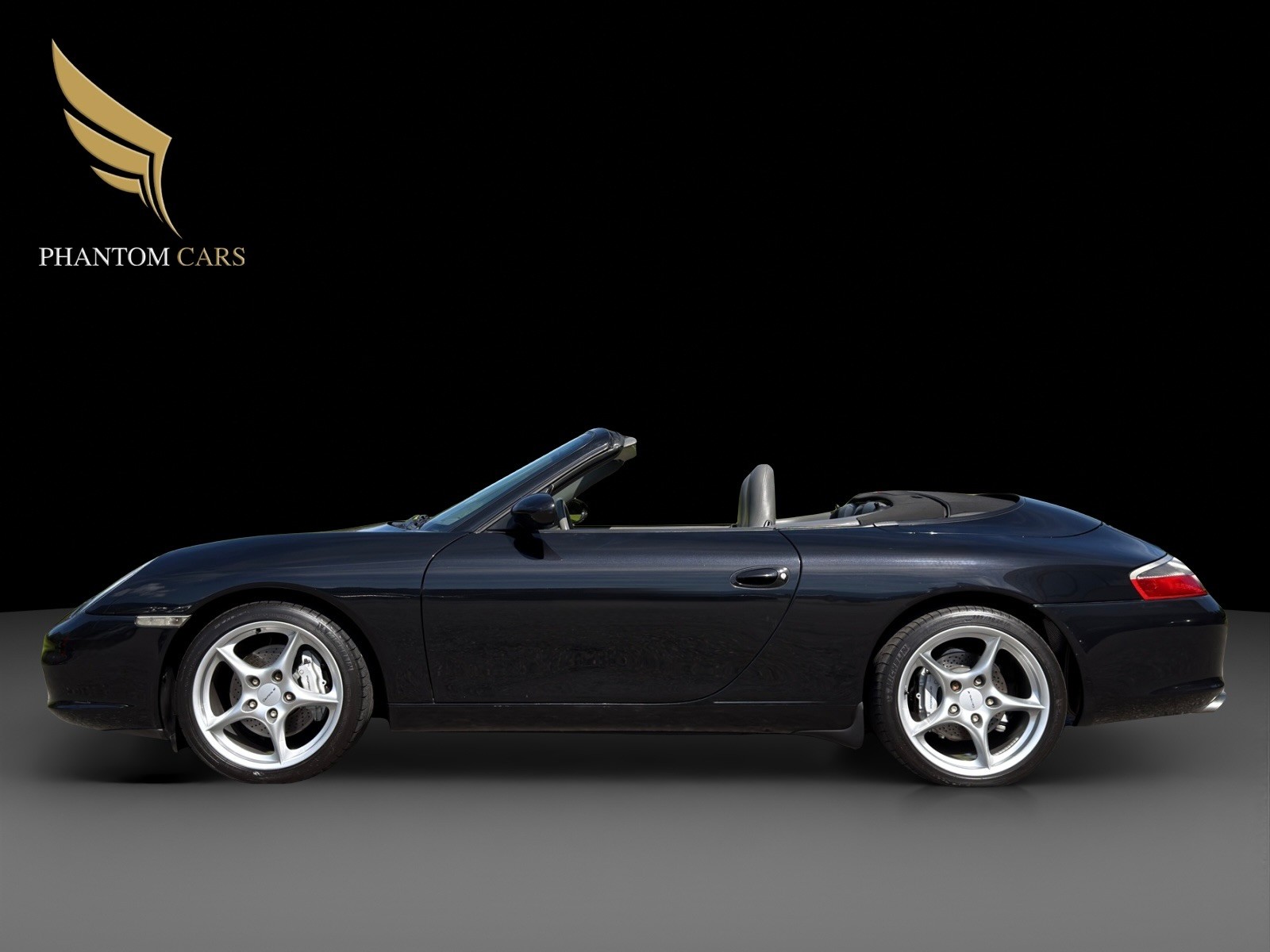 PORSCHE 911 Carrera 4 Cabrio-image-4