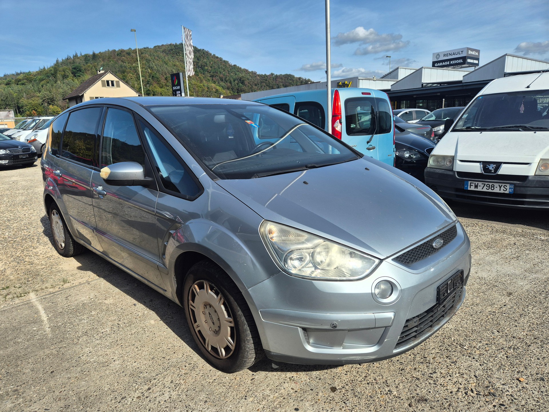 FORD S-Max 2.0 TDCi Ambiente Automatic-image-3
