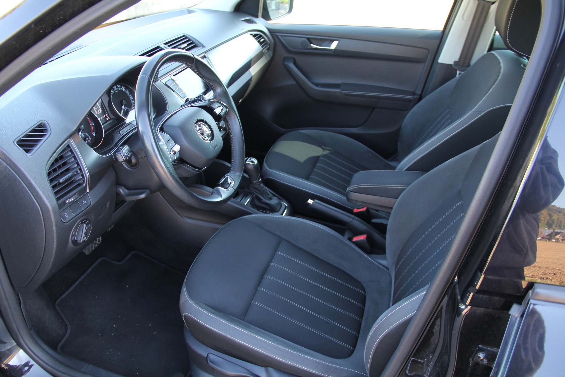 SKODA Fabia 1.0 TSI Style DSG-image-5