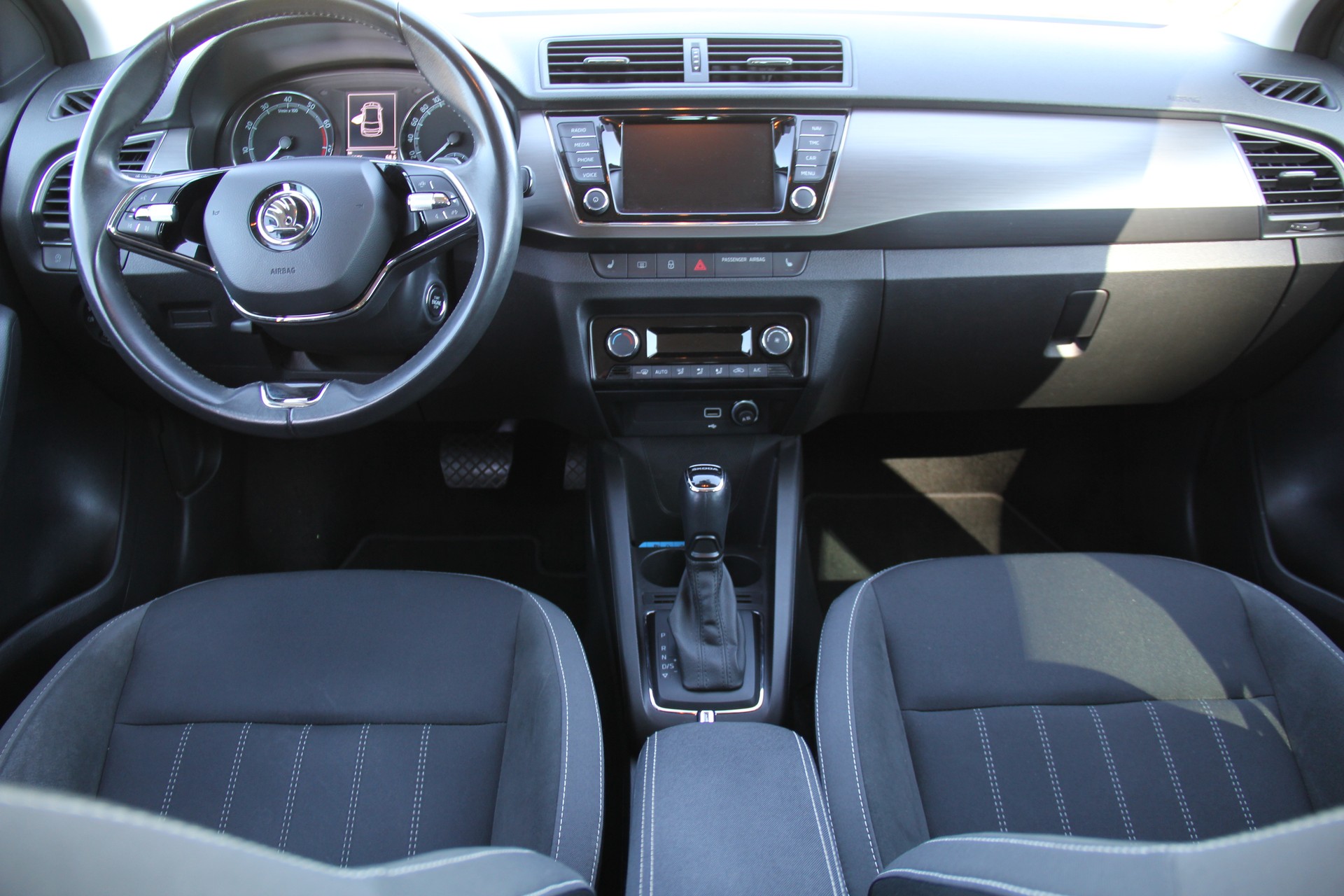 SKODA Fabia 1.0 TSI Style DSG-image-7