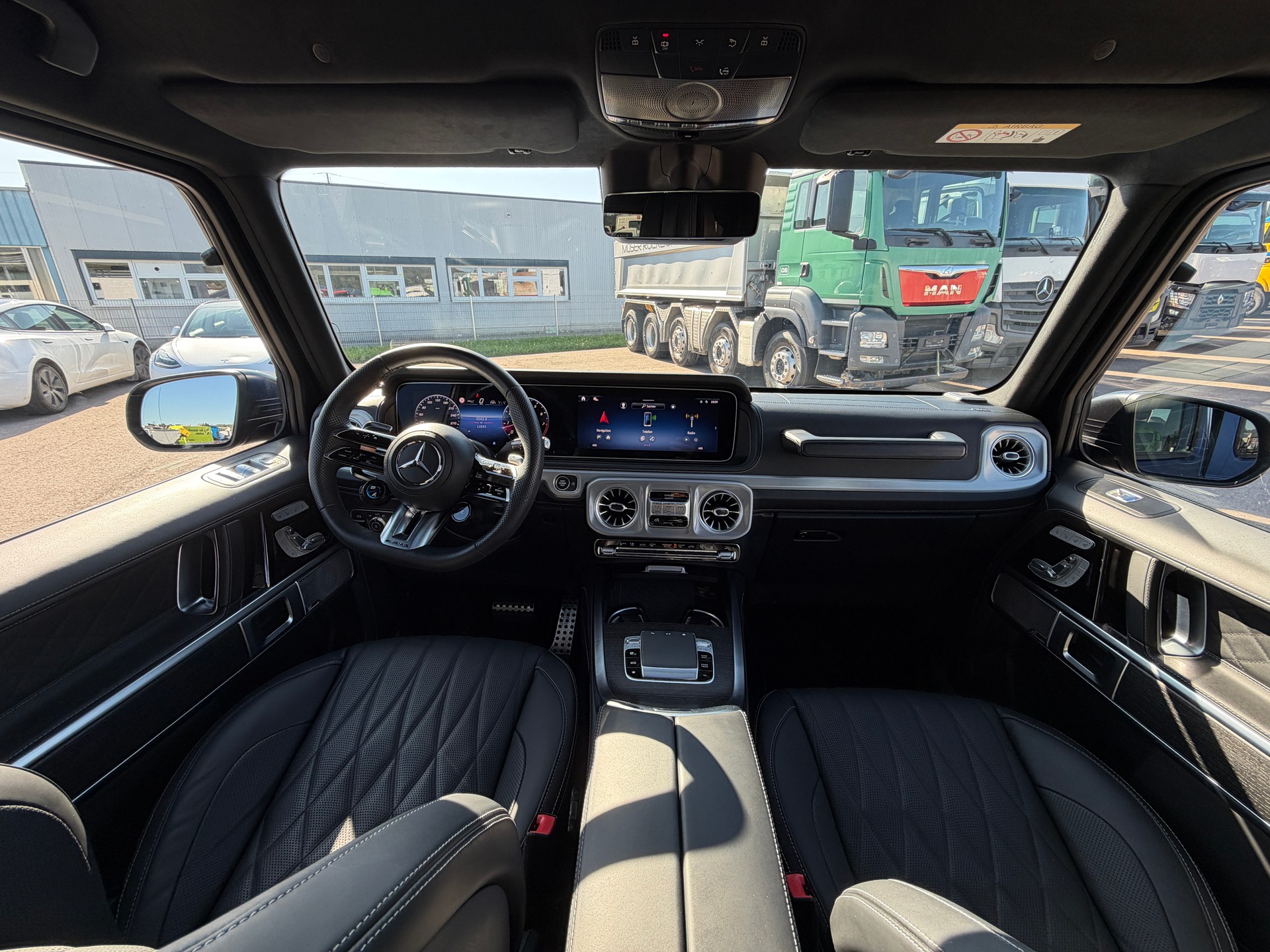 MERCEDES-BENZ G 63 AMG-image-5