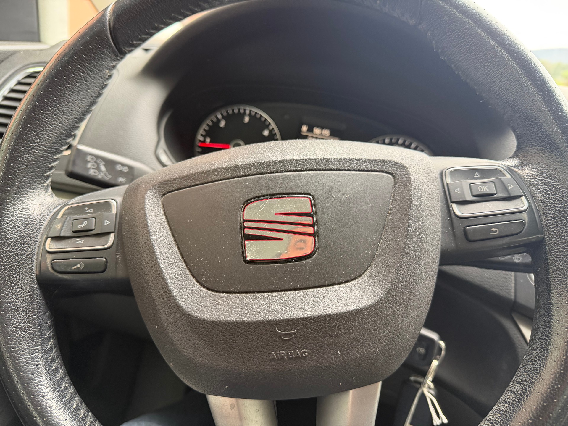 SEAT ALHAMBRA-image-6