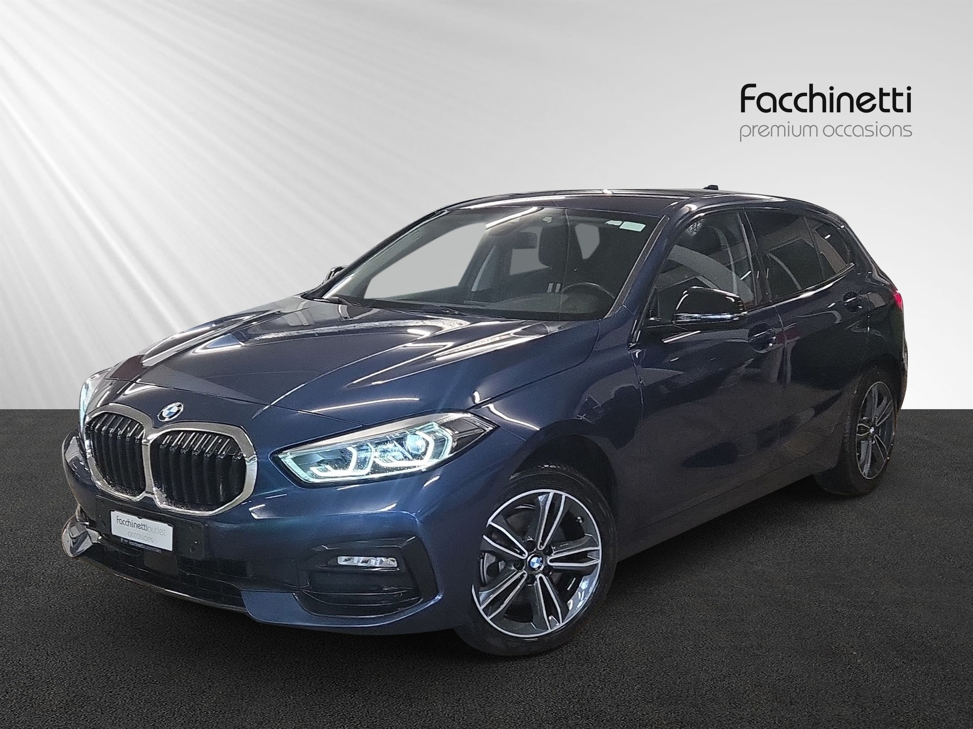 BMW 118i Sport Line Steptronic-image-0