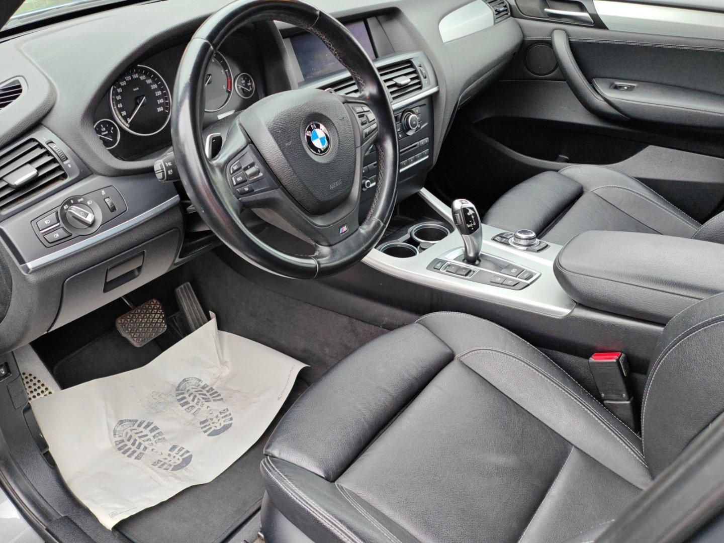 BMW X3 xDrive 30d Steptronic - 4x4, 258 ch, carrosserie abîmée, expertisé-image-13