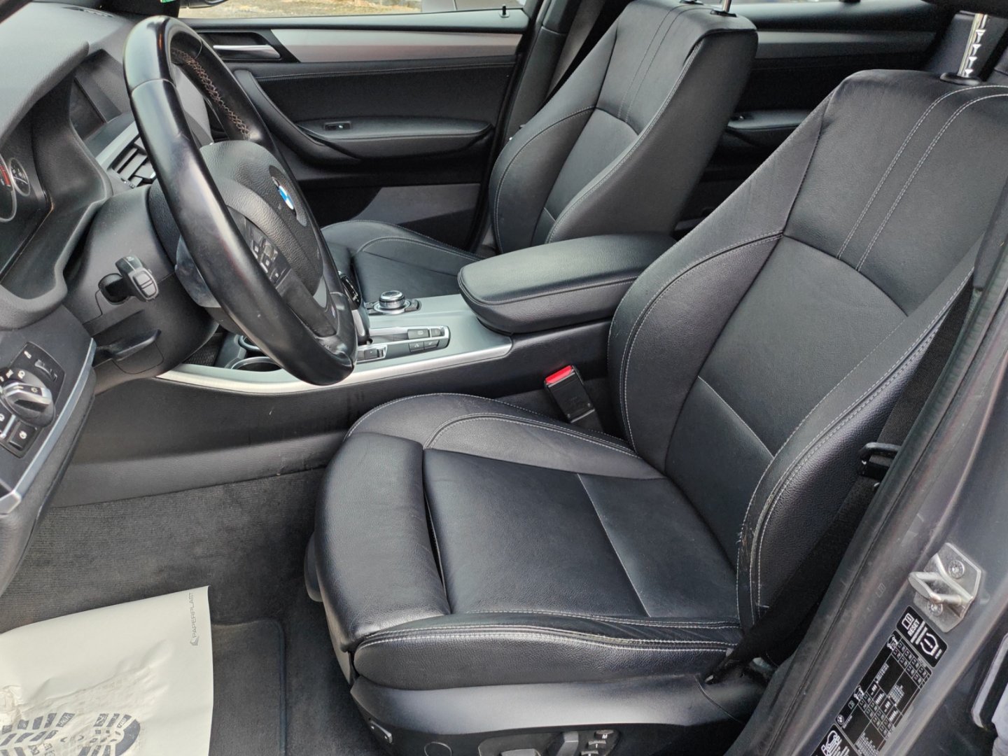 BMW X3 xDrive 30d Steptronic - 4x4, 258 ch, carrosserie abîmée, expertisé-image-12