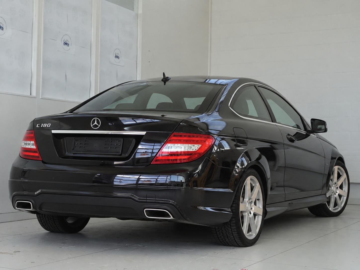 MERCEDES-BENZ C 180 AMG Sport Paket Coupé 7G-Tronic-image-1