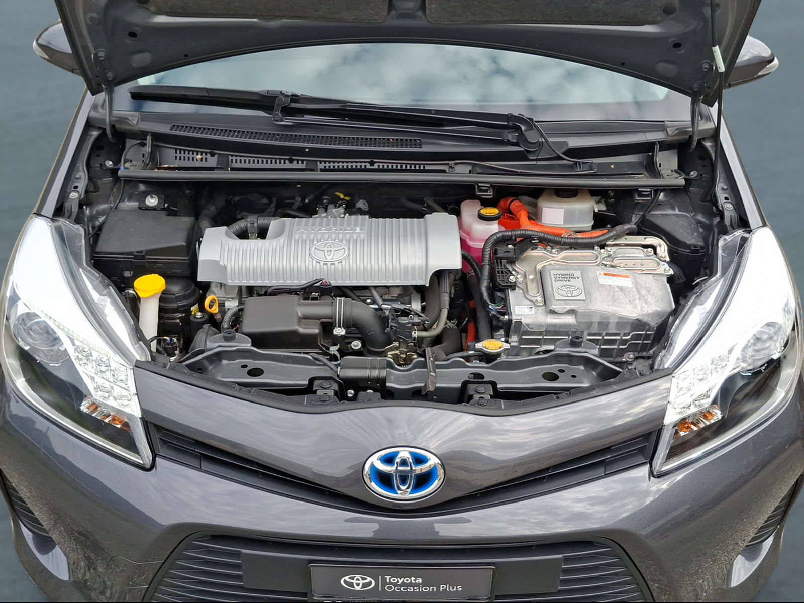 TOYOTA Yaris 1.5 VVT-i Hybrid Luna CVT-image-13