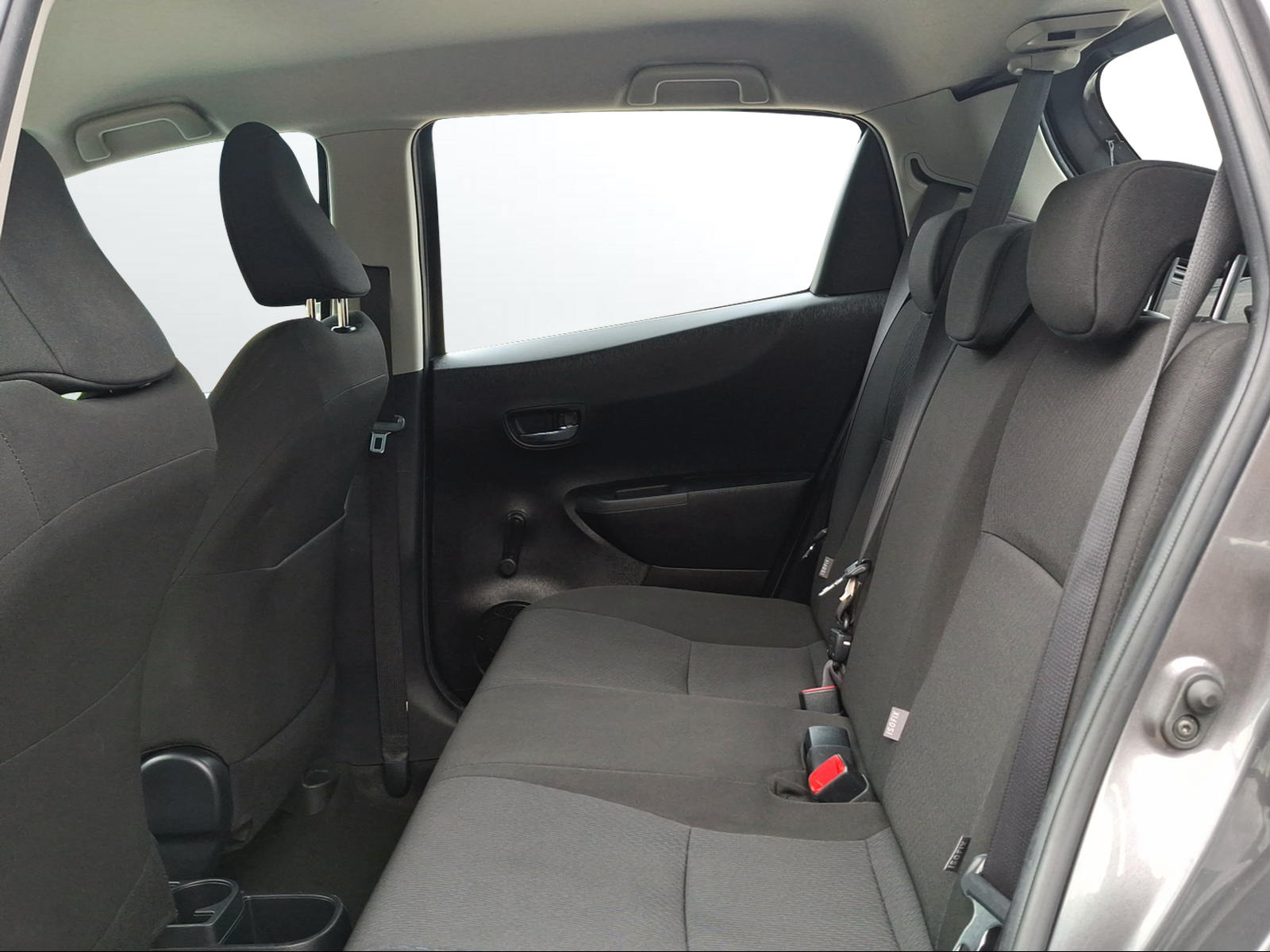 TOYOTA Yaris 1.5 VVT-i Hybrid Luna CVT-image-11