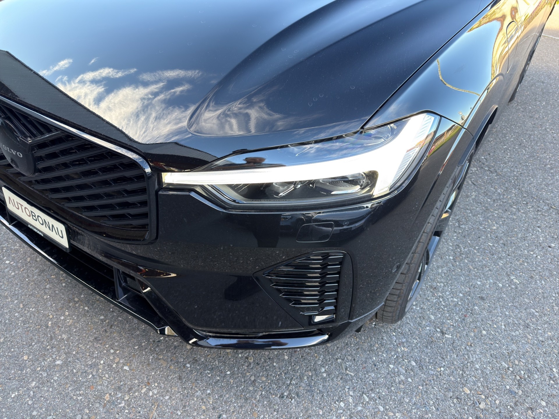 VOLVO XC60 2.0 T8 TE Black Edition eAWD-image-31