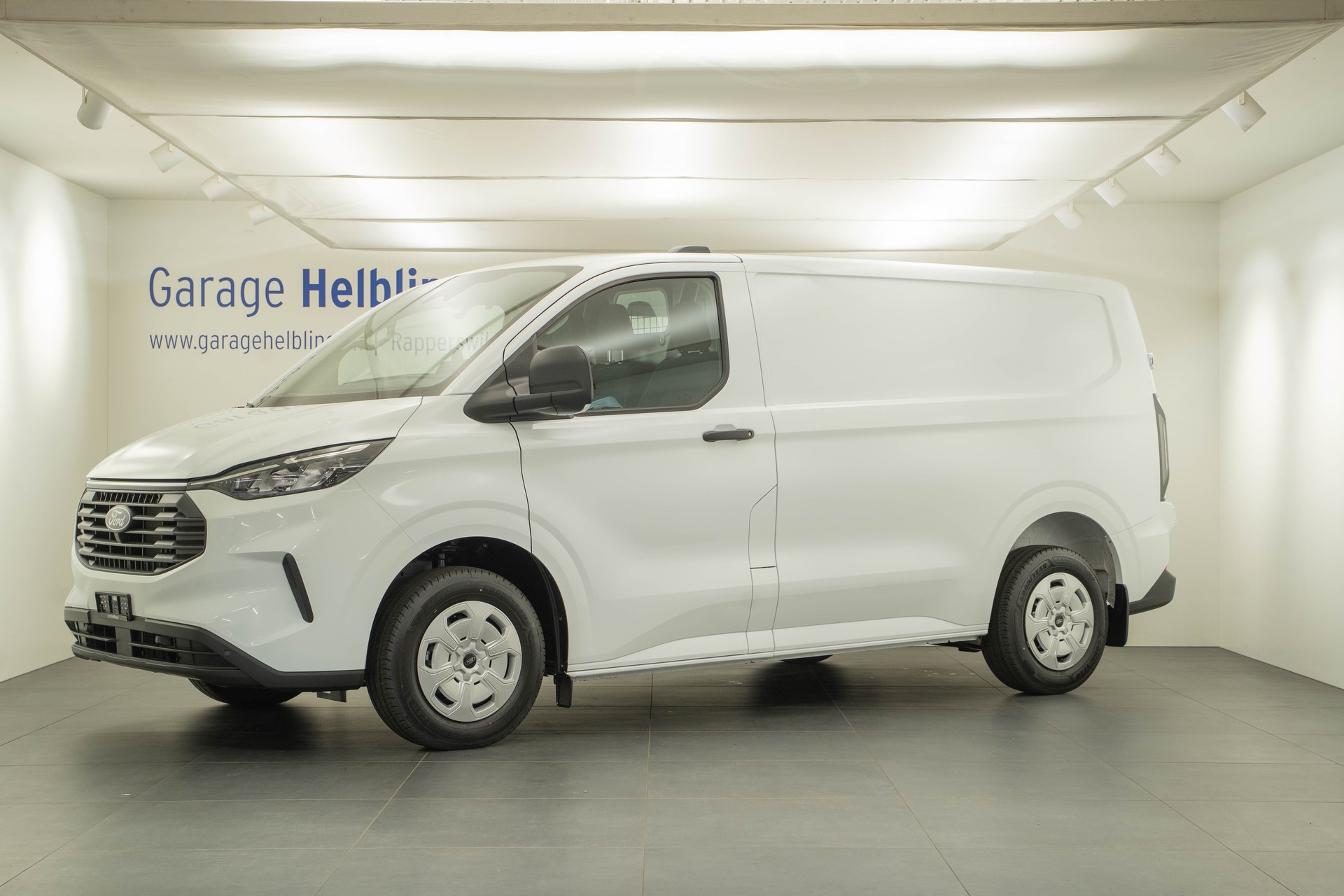 FORD Transit C Van 320 L1 2.0 EcoBlue 136 Trend-image-0