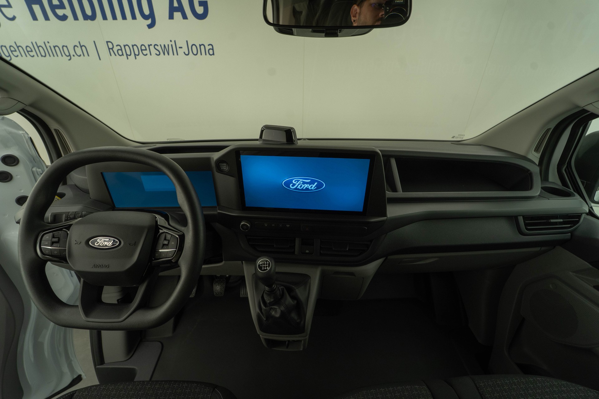 FORD Transit C Van 320 L1 2.0 EcoBlue 136 Trend-image-6