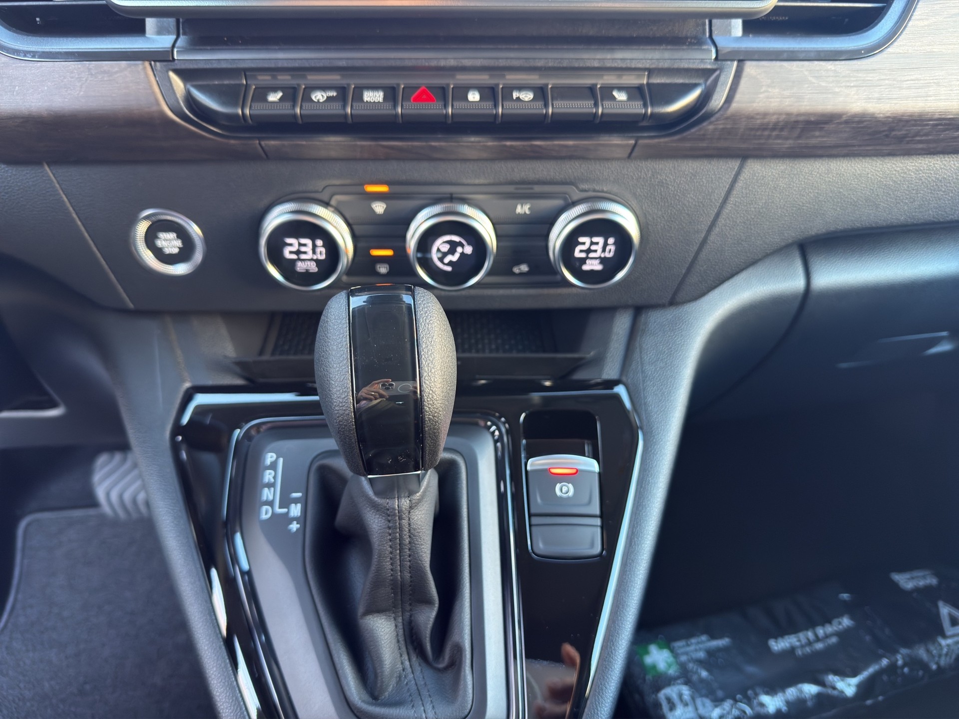 RENAULT Grand Kangoo 1.3 TCe 130 PF Techno EDC-image-11