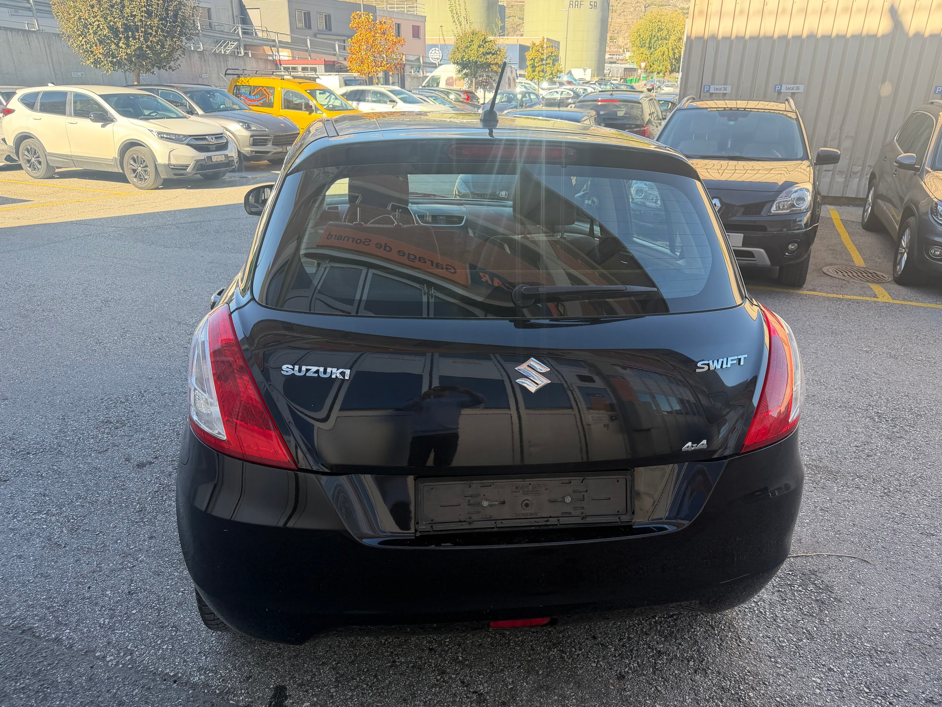 SUZUKI Swift 1.2i 16V GL 4x4-image-2