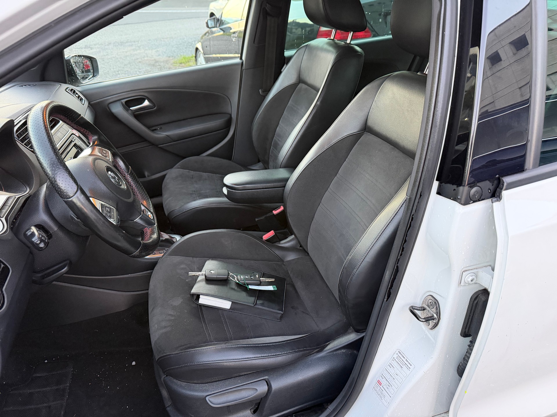 VW Polo 1.4 TSI GTI DSG-image-7
