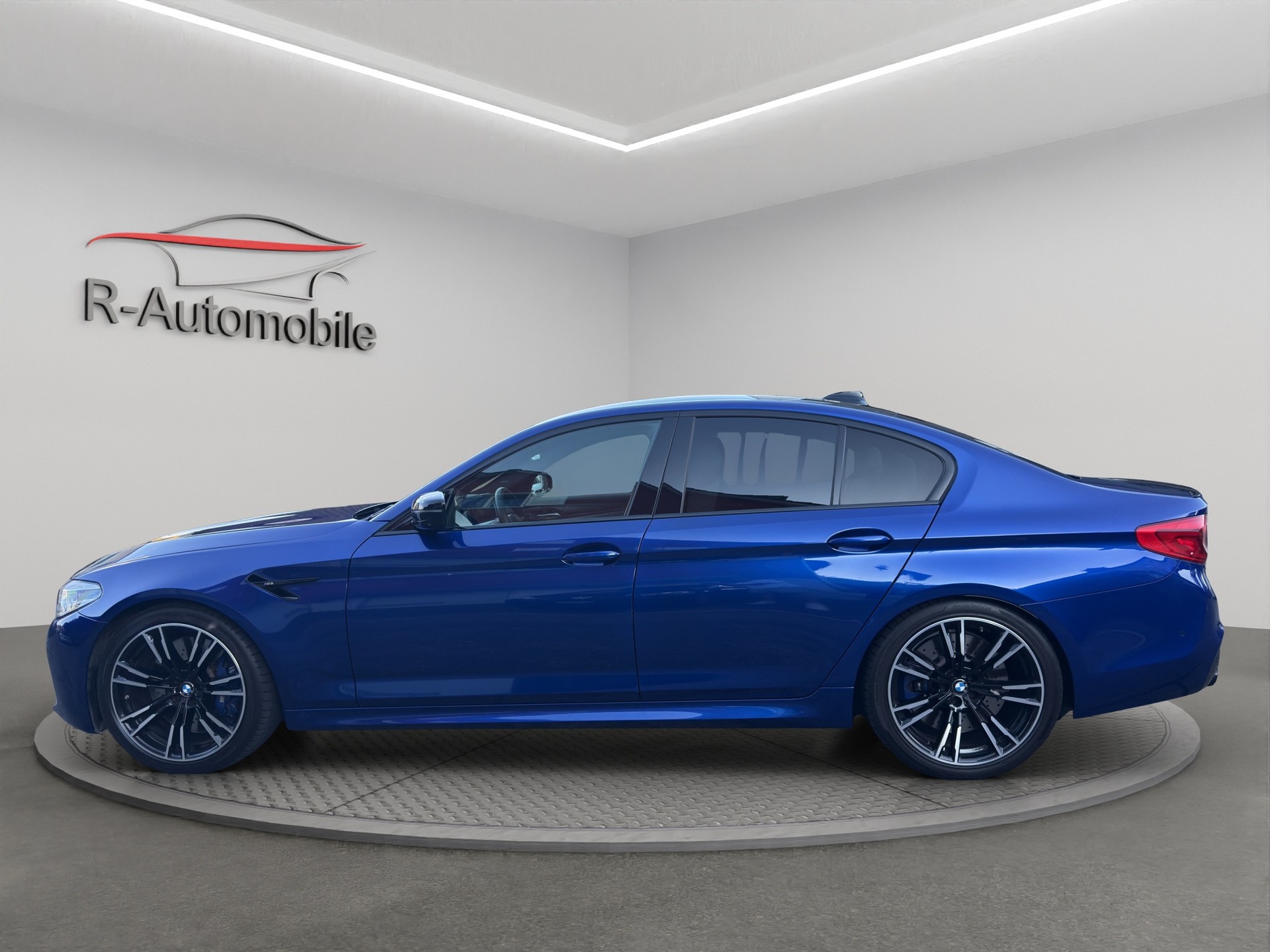 BMW M5 Competition-image-1