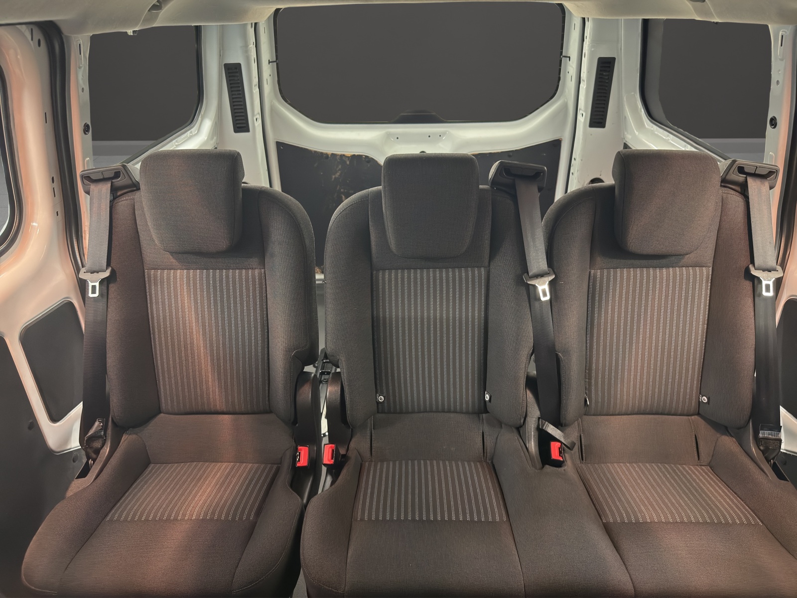 FORD Transit Custom 310 L1H1 Trend SelectShift A-image-9