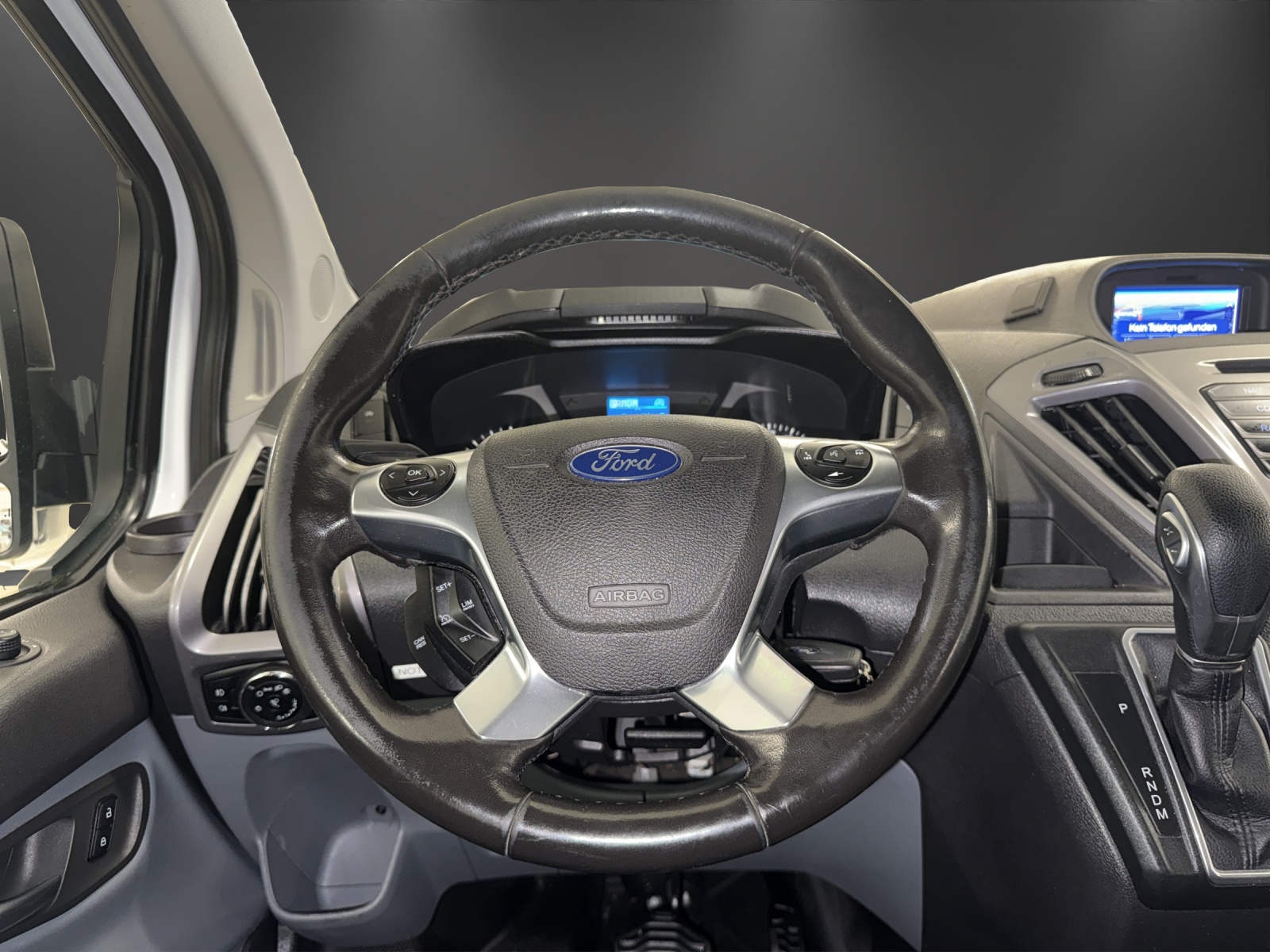 FORD Transit Custom 310 L1H1 Trend SelectShift A-image-12