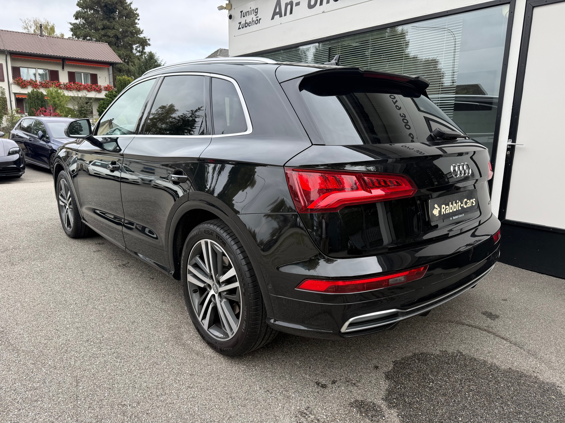 AUDI Q5 40 TDI sport quattro S-tronic-image-3