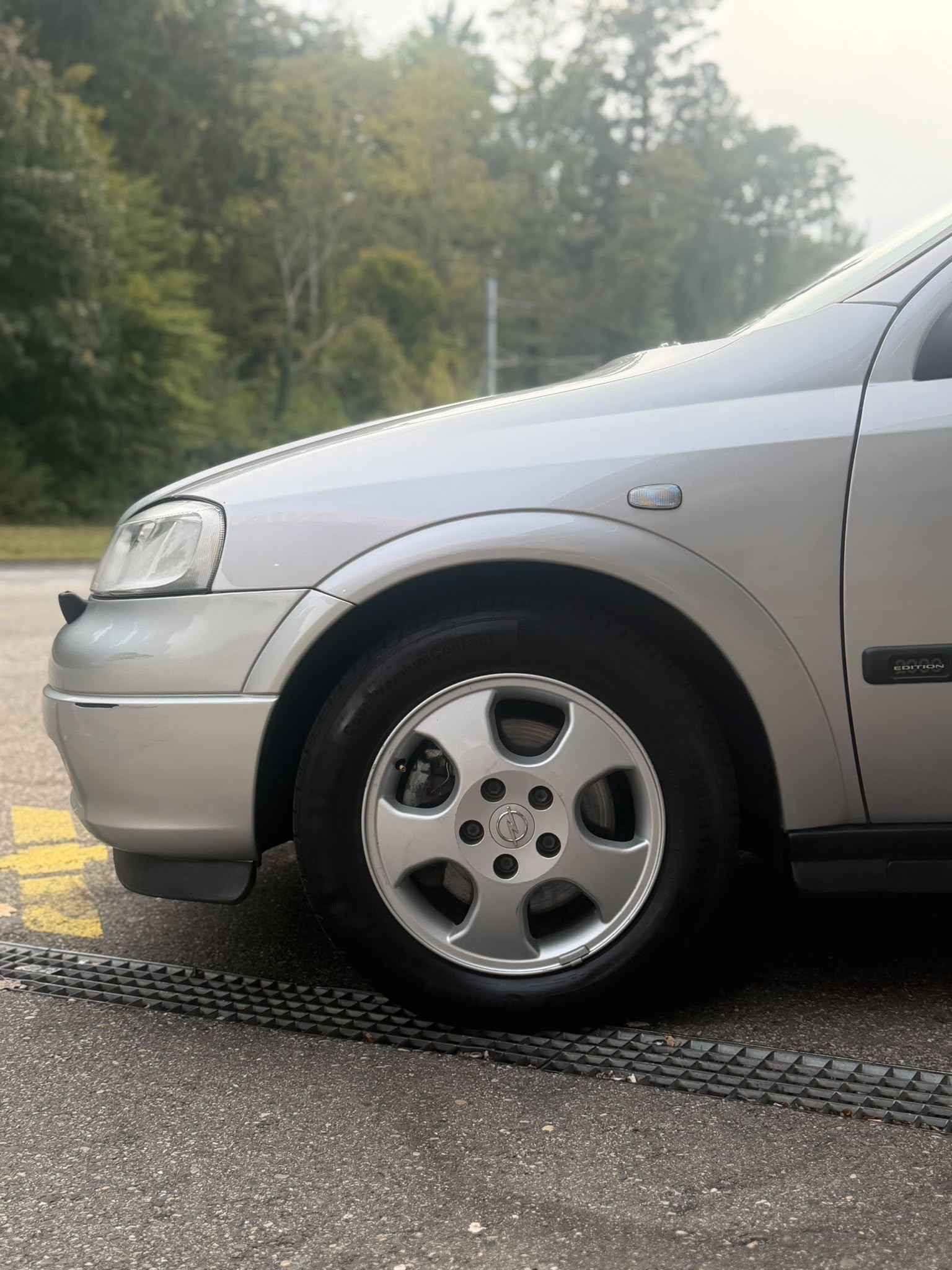 OPEL ASTRA-showroom-element-2