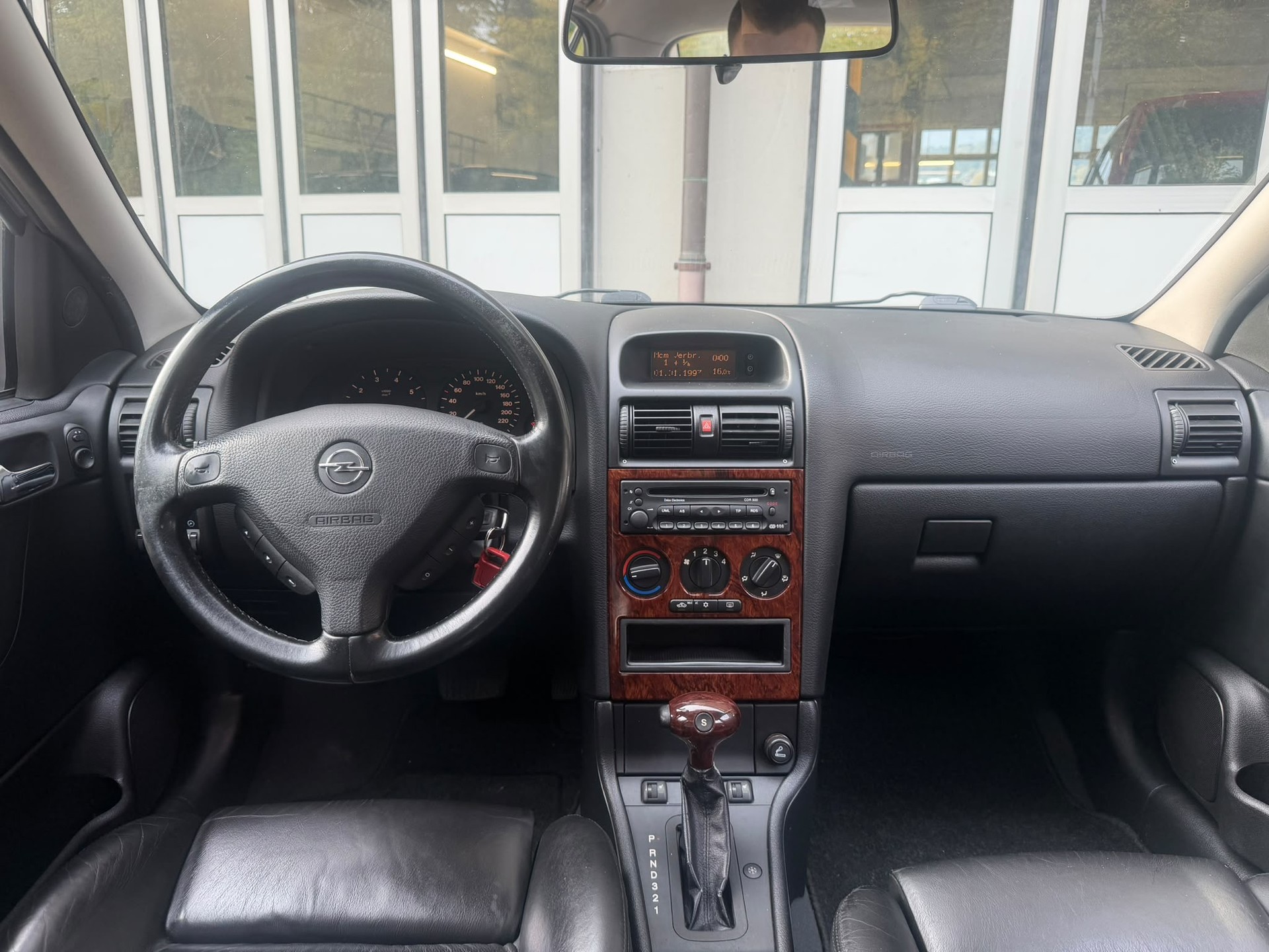 OPEL ASTRA-image-7