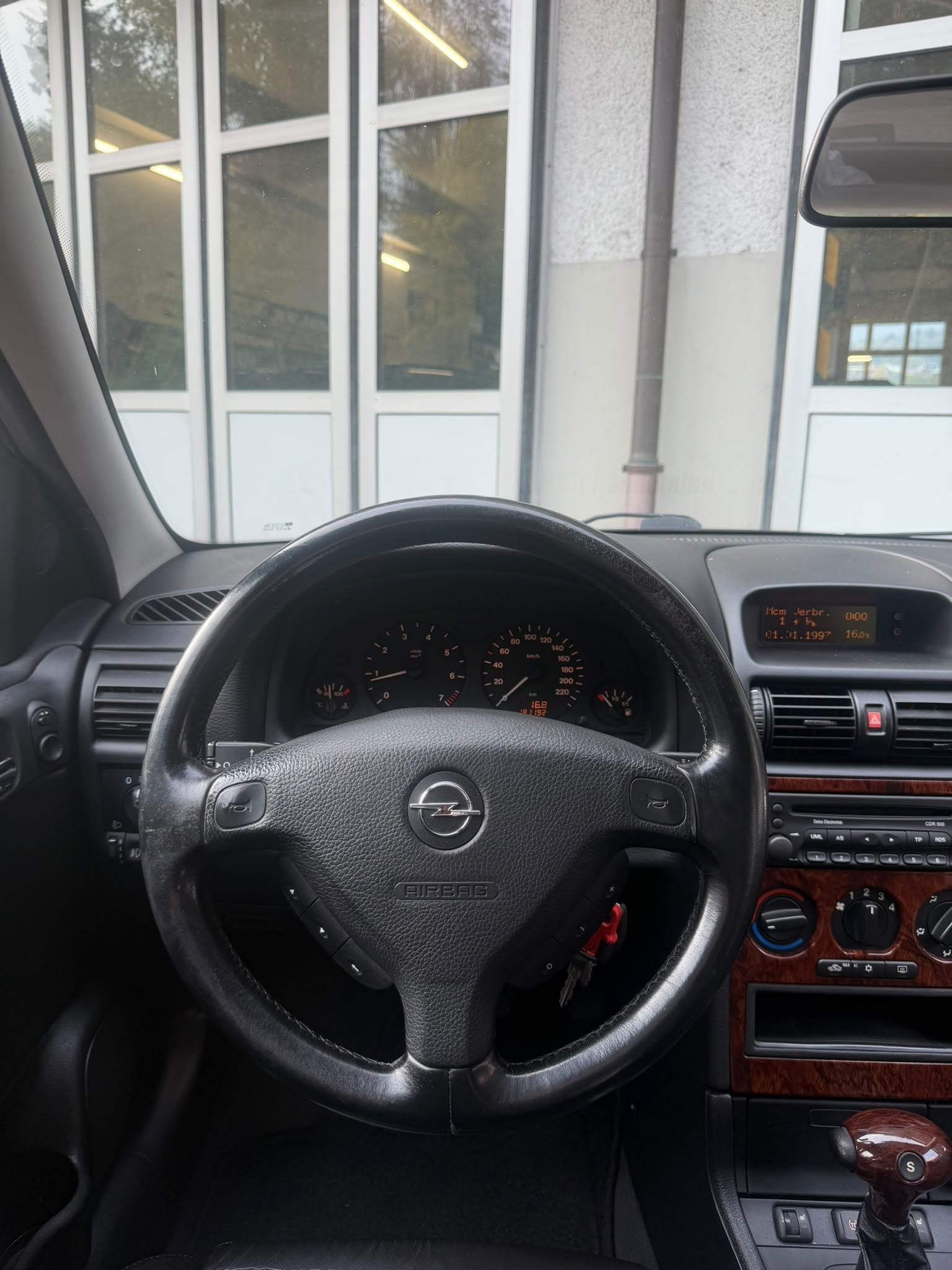 OPEL ASTRA-image-9