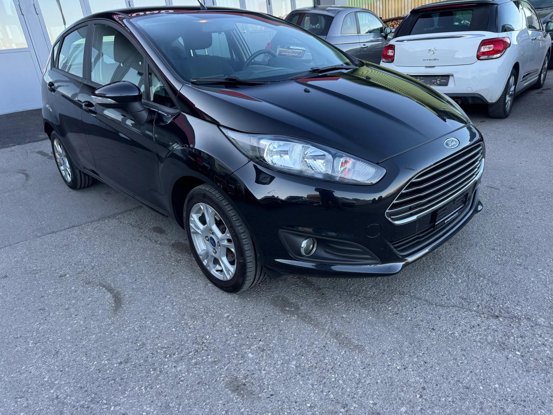 FORD Fiesta 1.0 Titanium-image-1