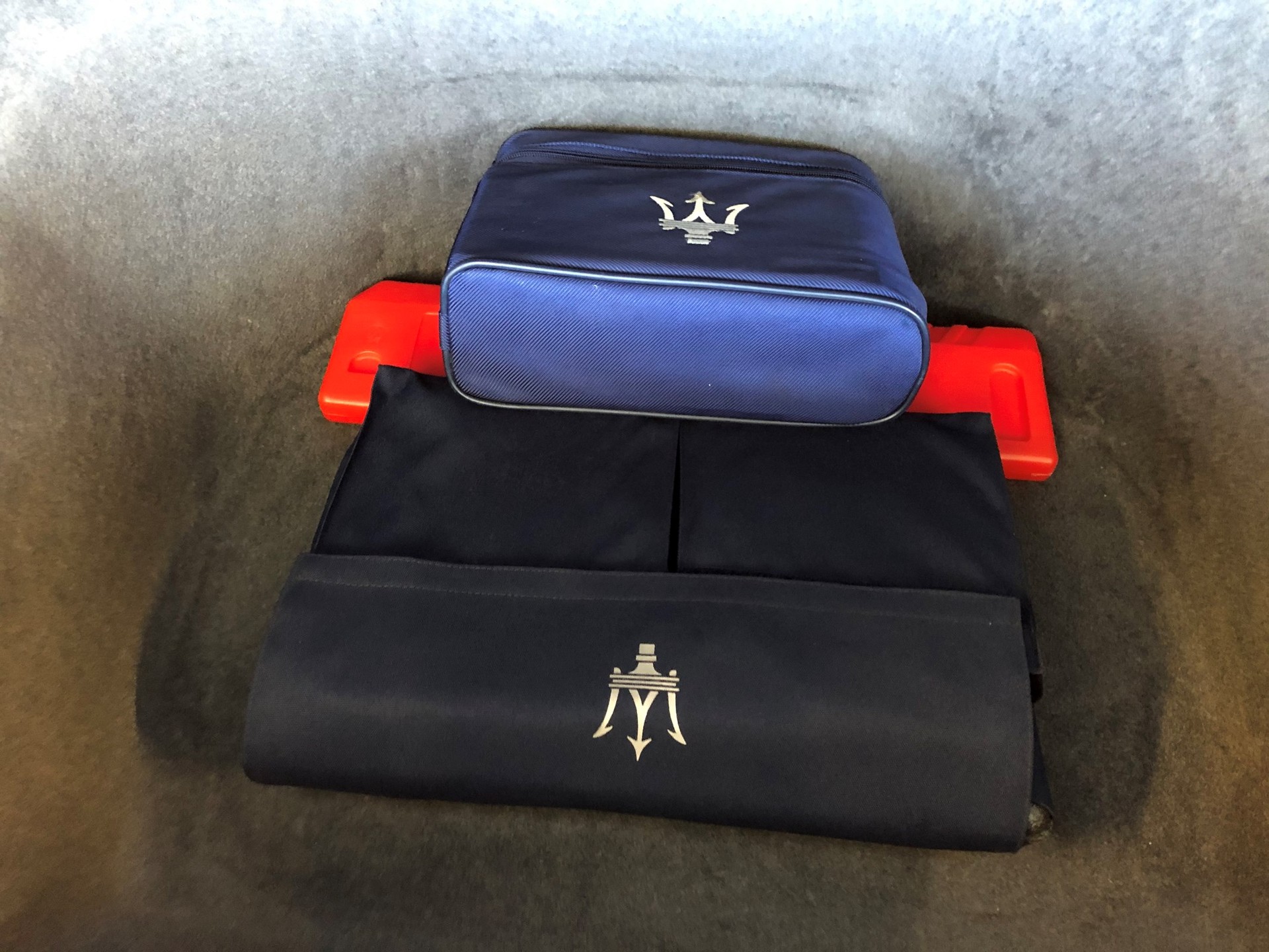 MASERATI Coupé GranSport-image-18