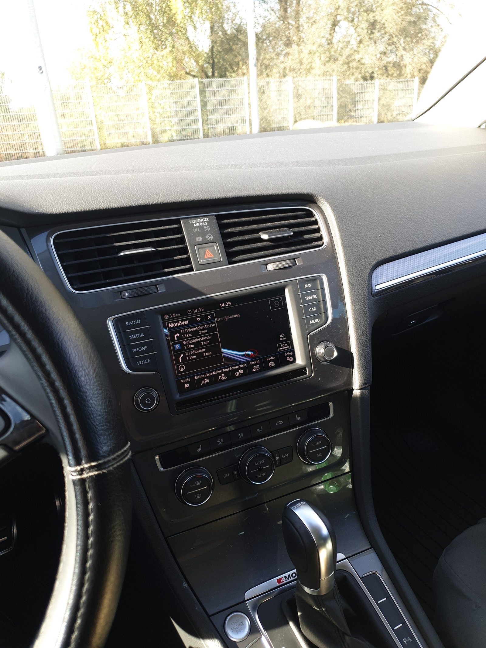 VW Golf 2.0 TDI Alltrack 4Motion-image-0