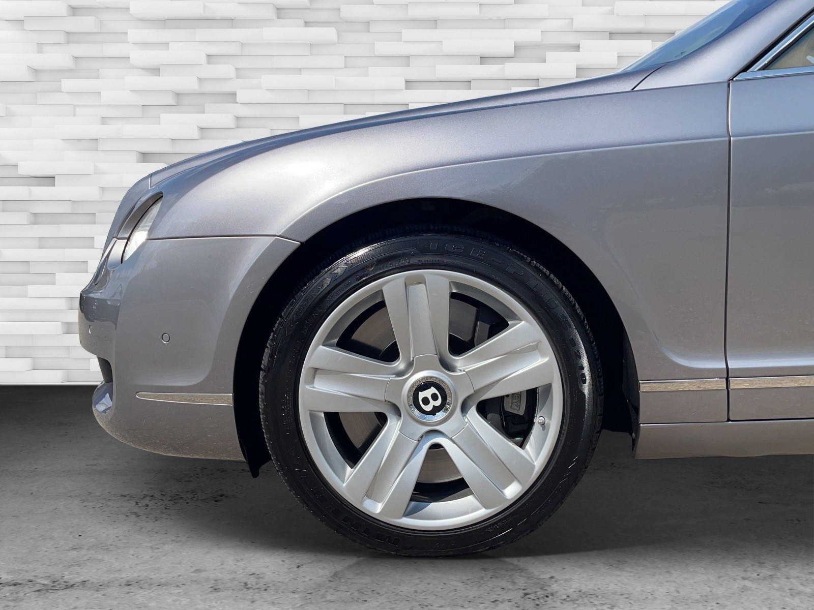 BENTLEY Continental Flying Spur 6.0-image-8