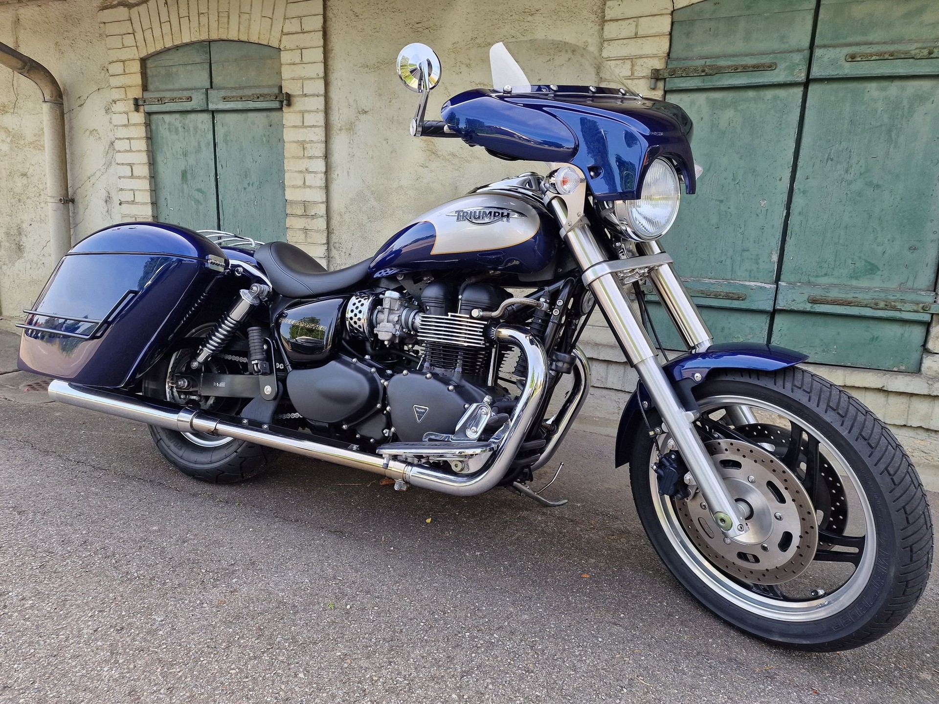 TRIUMPH Speedmaster 900 i-showroom-element-1