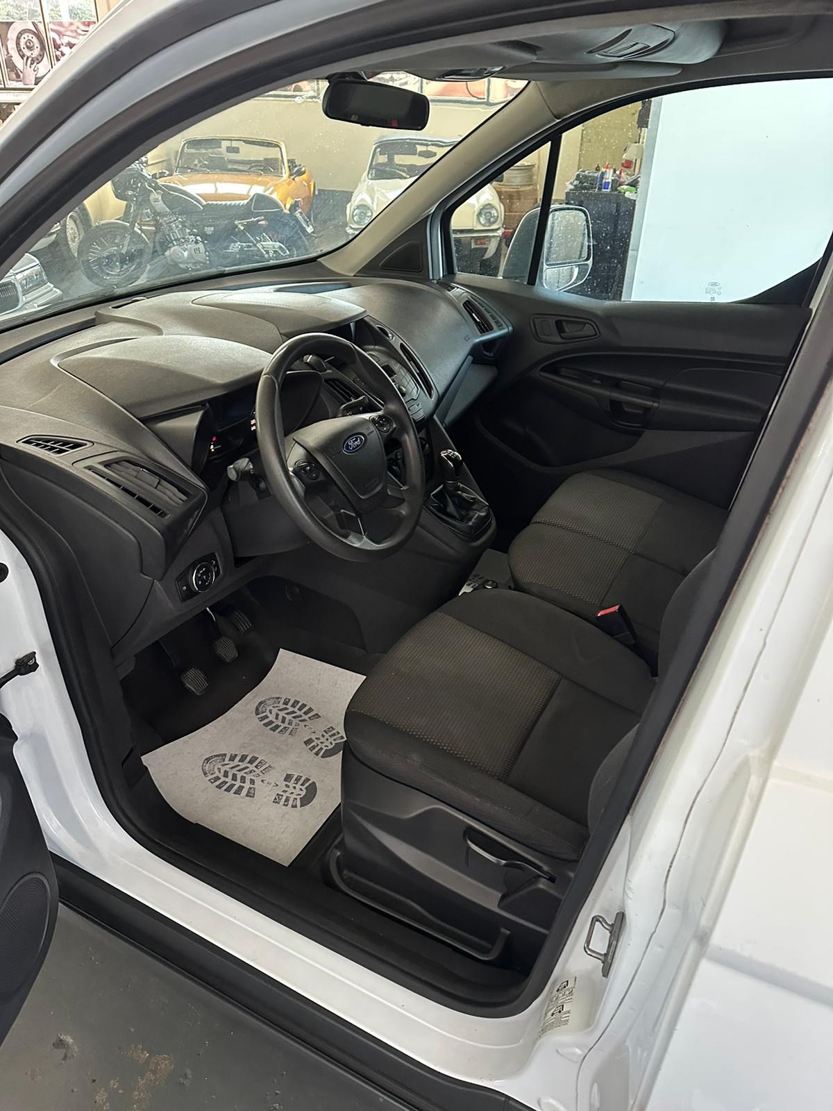 FORD Transit Connect Van T220 1.6 TDCi Trend-image-10