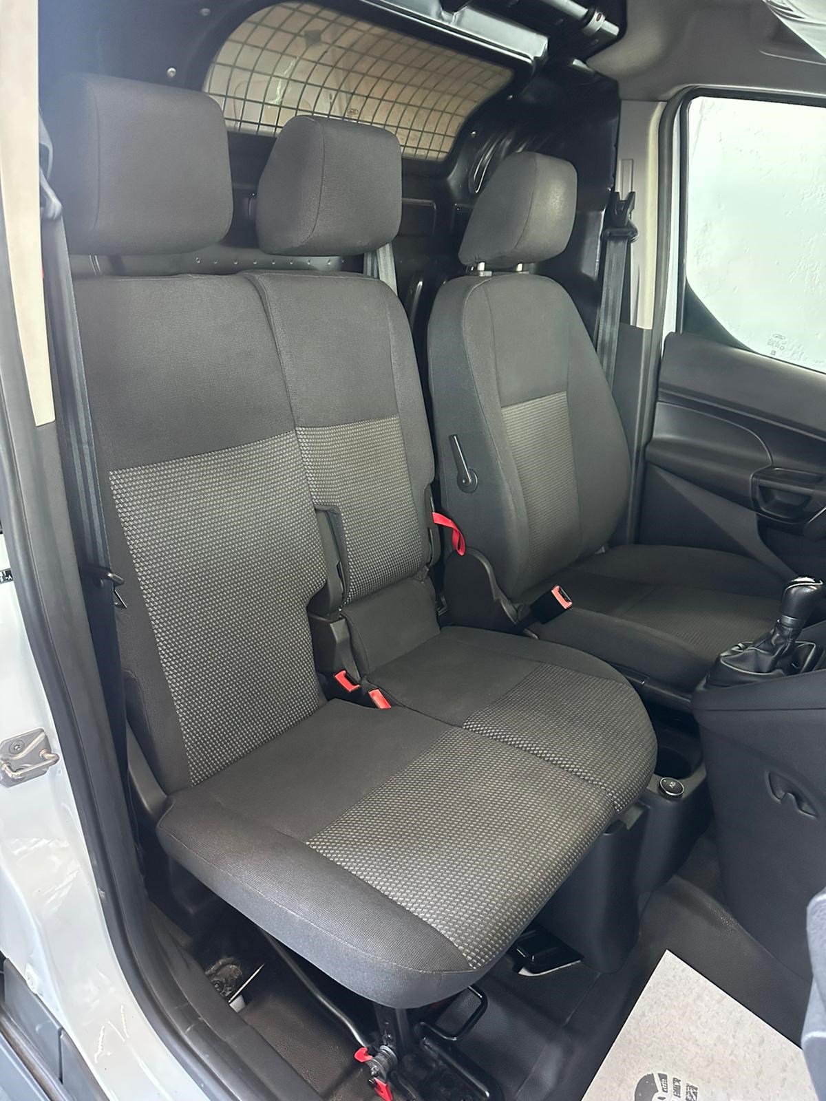 FORD Transit Connect Van T220 1.6 TDCi Trend-image-13