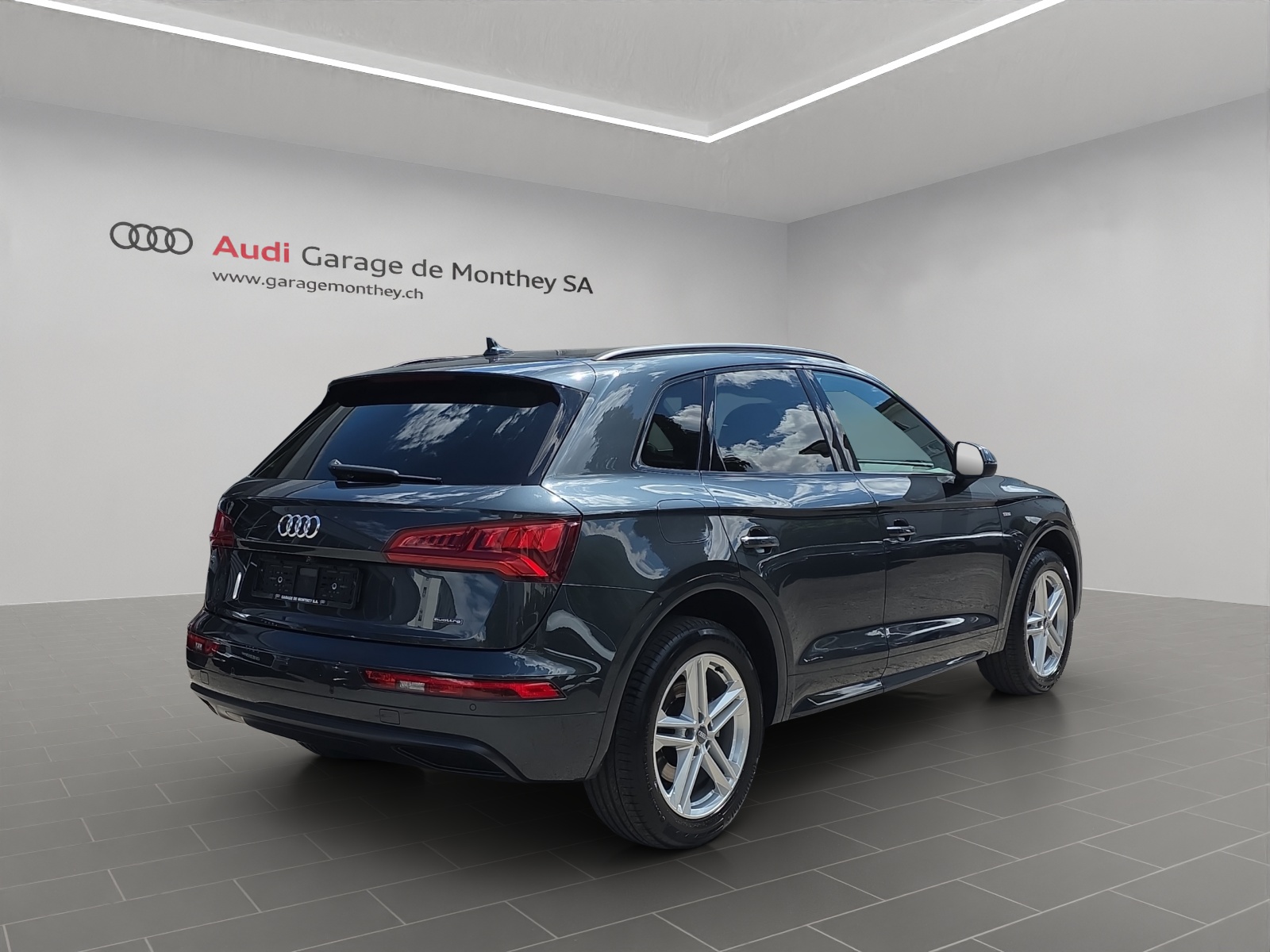 AUDI Q5 45 TFSI sport quattro S-tronic-image-3